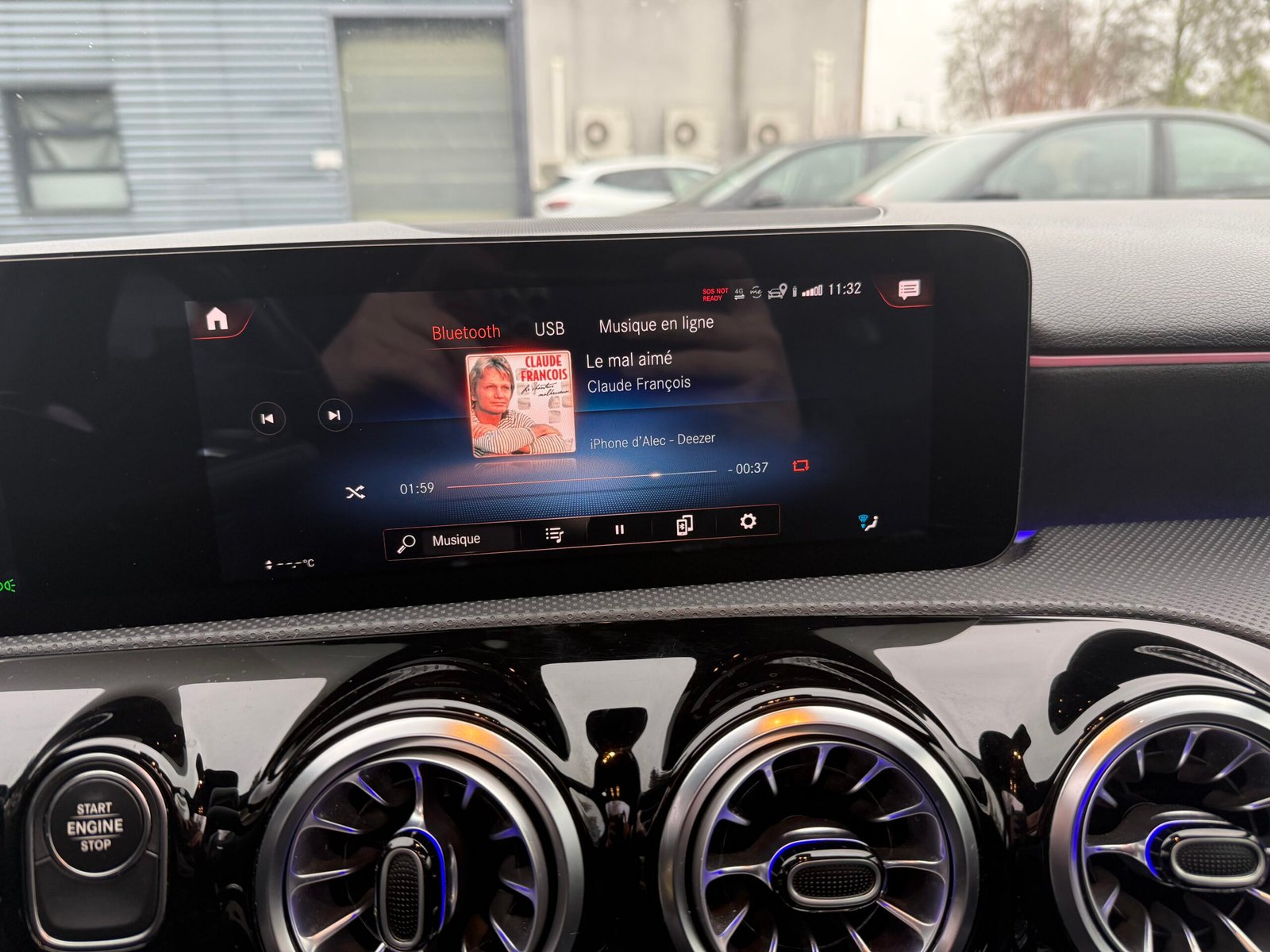 Mercedes-Benz Classe A 250e Toit ouvrant AMG Line 1.3 Ti 16V 218cv Boîte auto