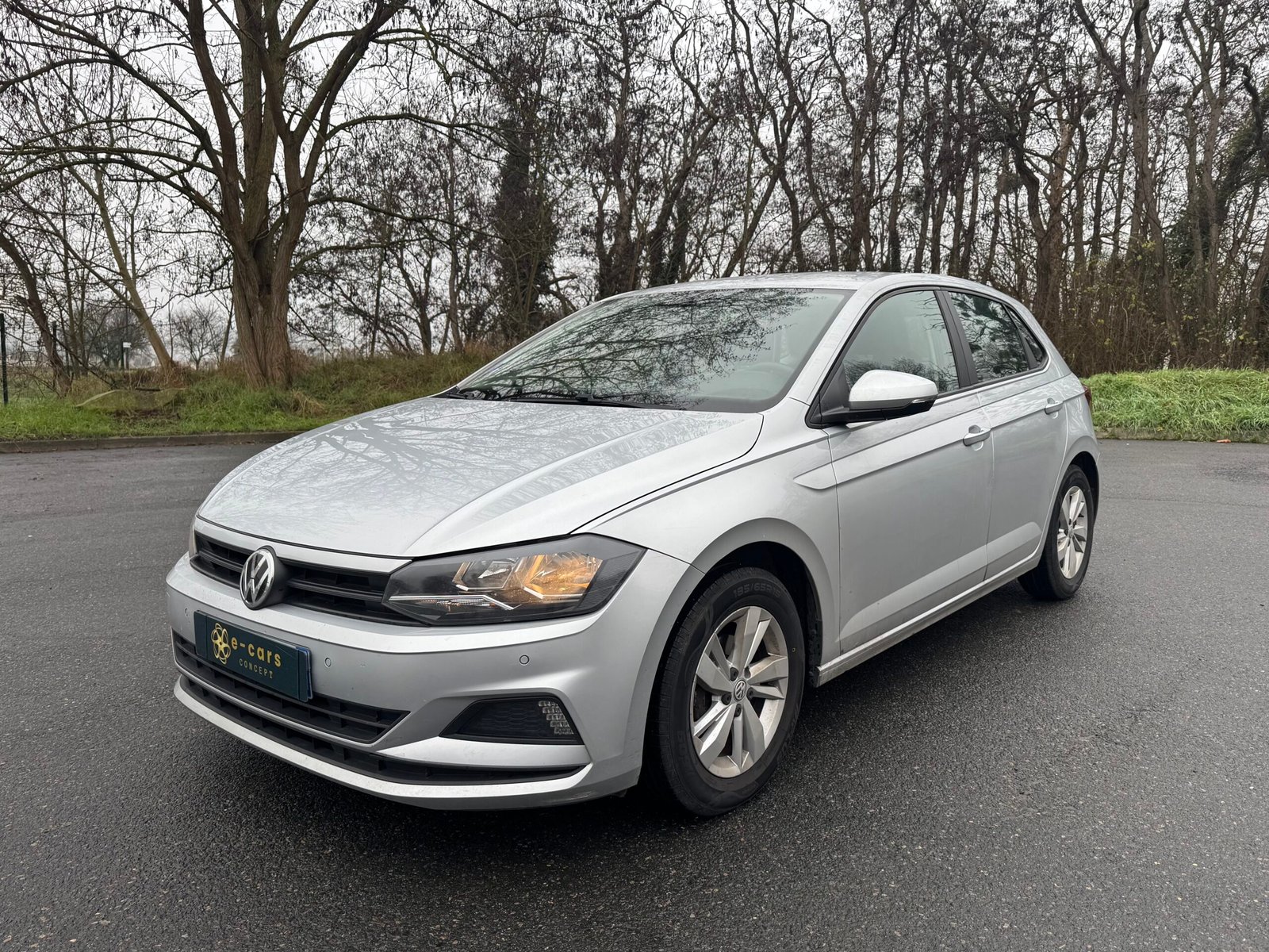 VOLKSWAGEN Polo VI « Confortline » 1.0 MPI BMT 80CH