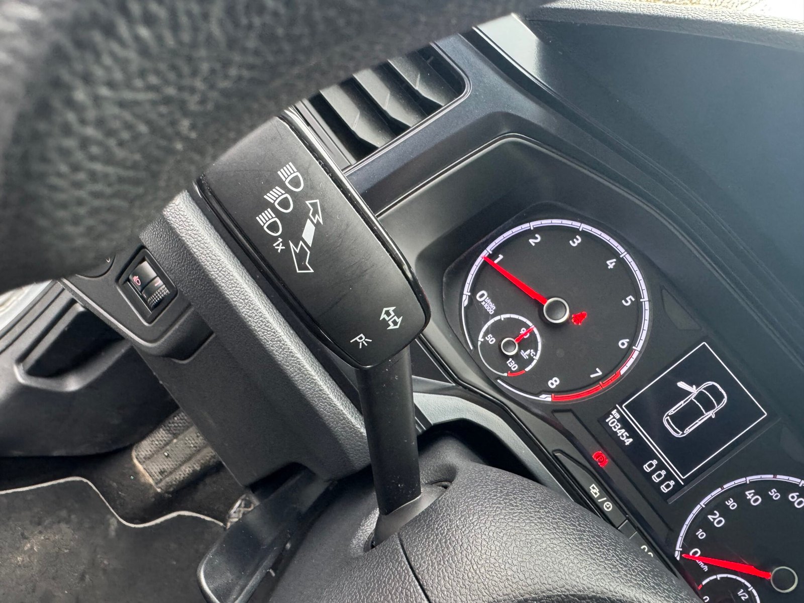 VOLKSWAGEN Polo VI « Confortline » 1.0 MPI BMT 80CH