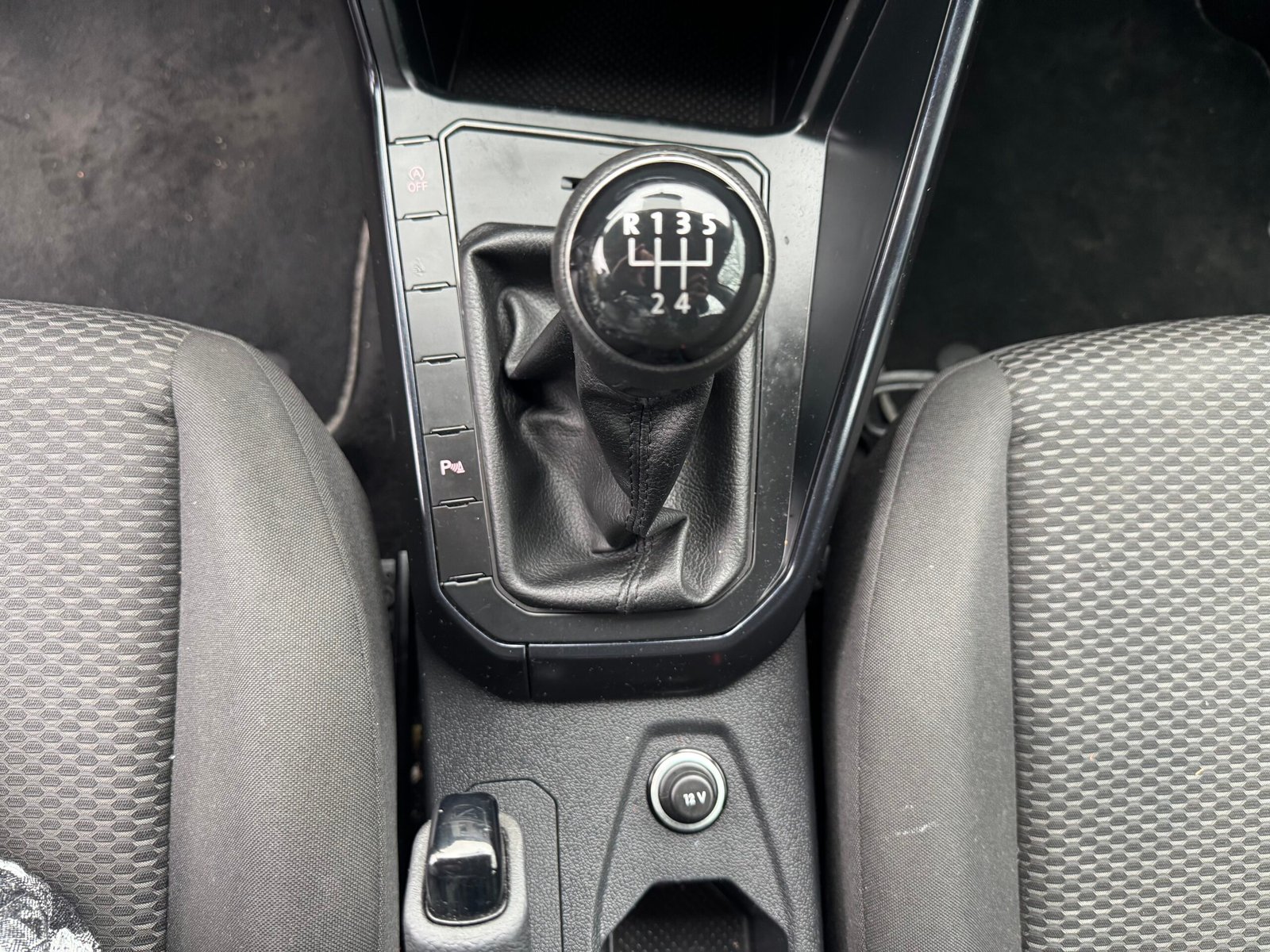 VOLKSWAGEN Polo VI « Confortline » 1.0 MPI BMT 80CH