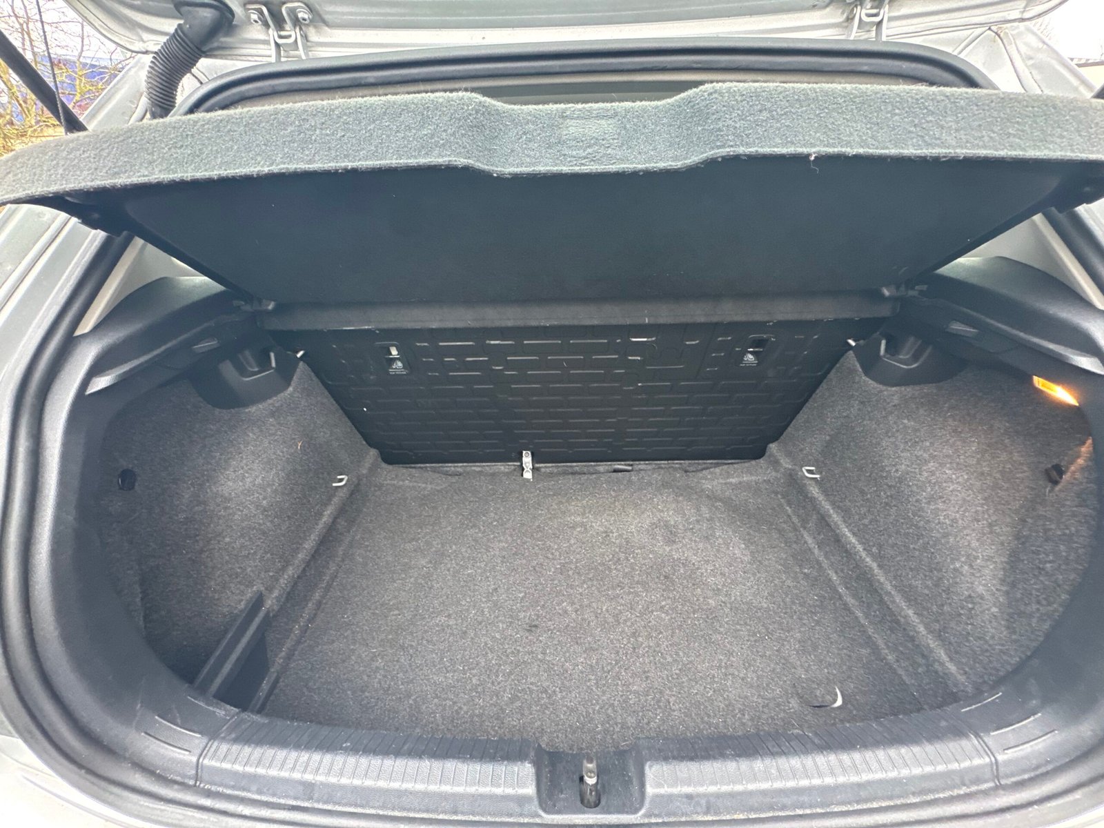 VOLKSWAGEN Polo VI « Confortline » 1.0 MPI BMT 80CH