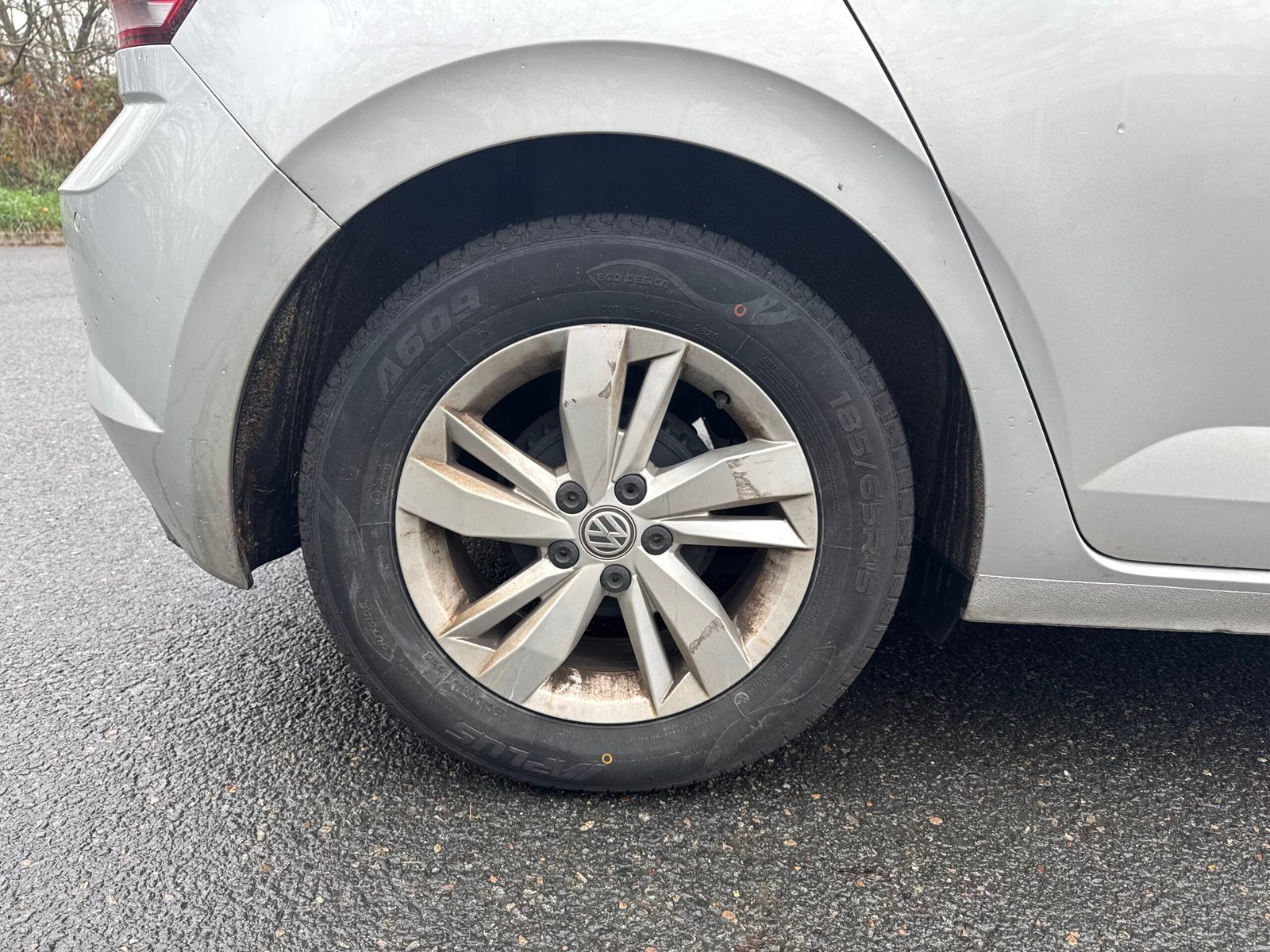 VOLKSWAGEN Polo VI « Confortline » 1.0 MPI BMT 80CH