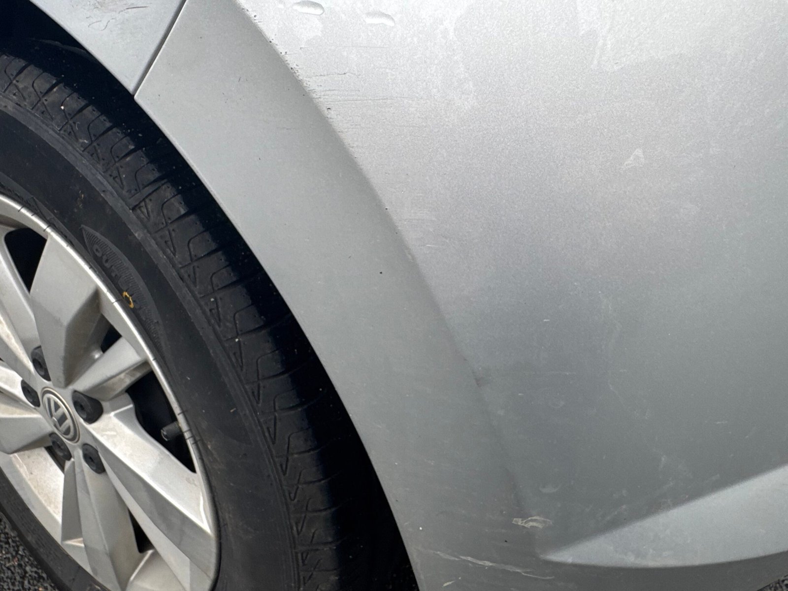 VOLKSWAGEN Polo VI « Confortline » 1.0 MPI BMT 80CH