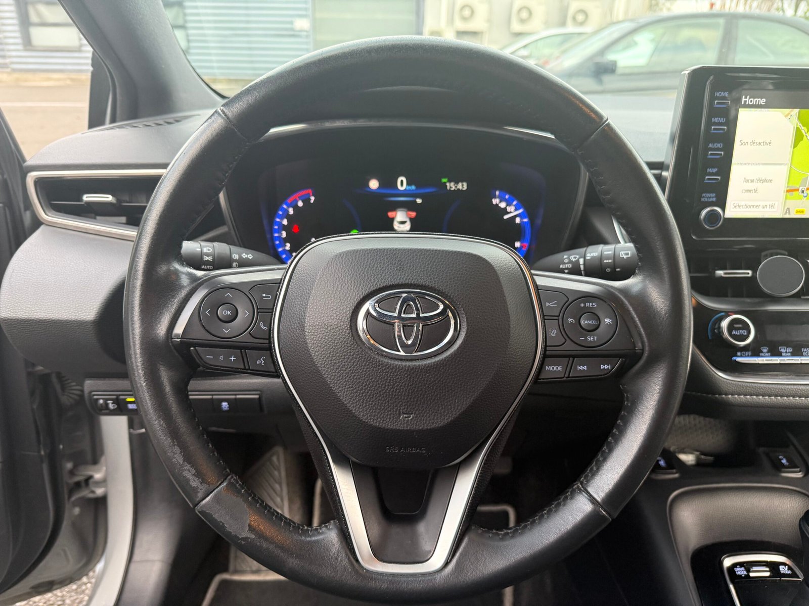 TOYOTA Corolla Dynamic Business (210) (UKP) HB 1.8 VVT-i 16V GPS 122 HSD CVT 98 cv Boîte auto