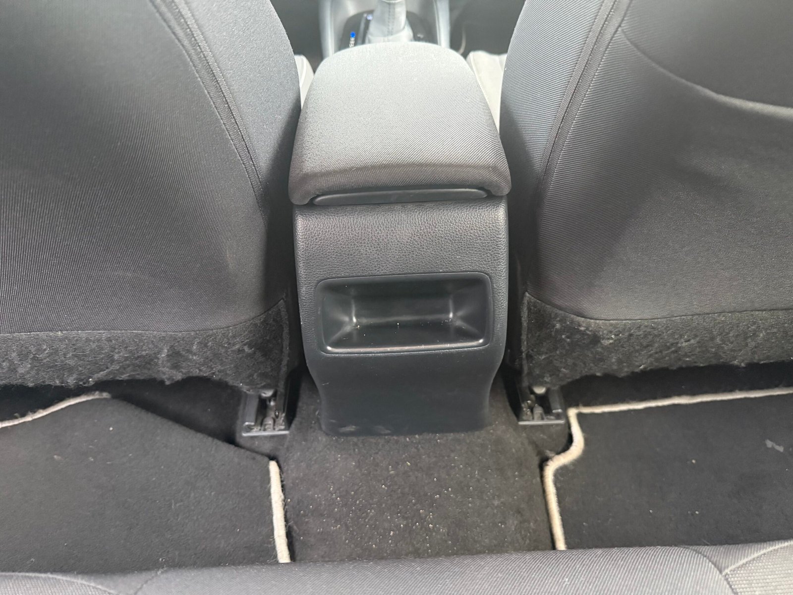 TOYOTA Corolla Dynamic Business (210) (UKP) HB 1.8 VVT-i 16V GPS 122 HSD CVT 98 cv Boîte auto