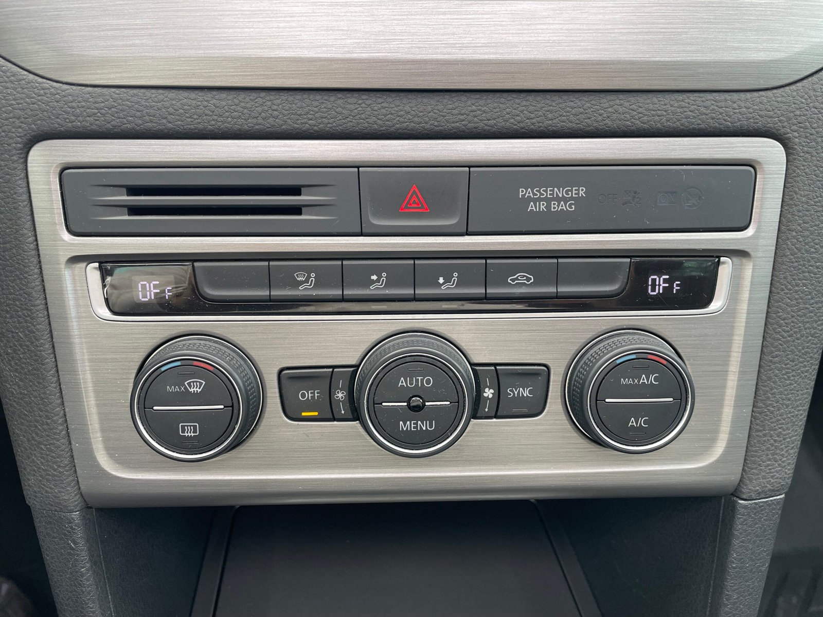 VOLKSWAGEN Golf (VII) Sportsvan 1.6 TDI 110 cv