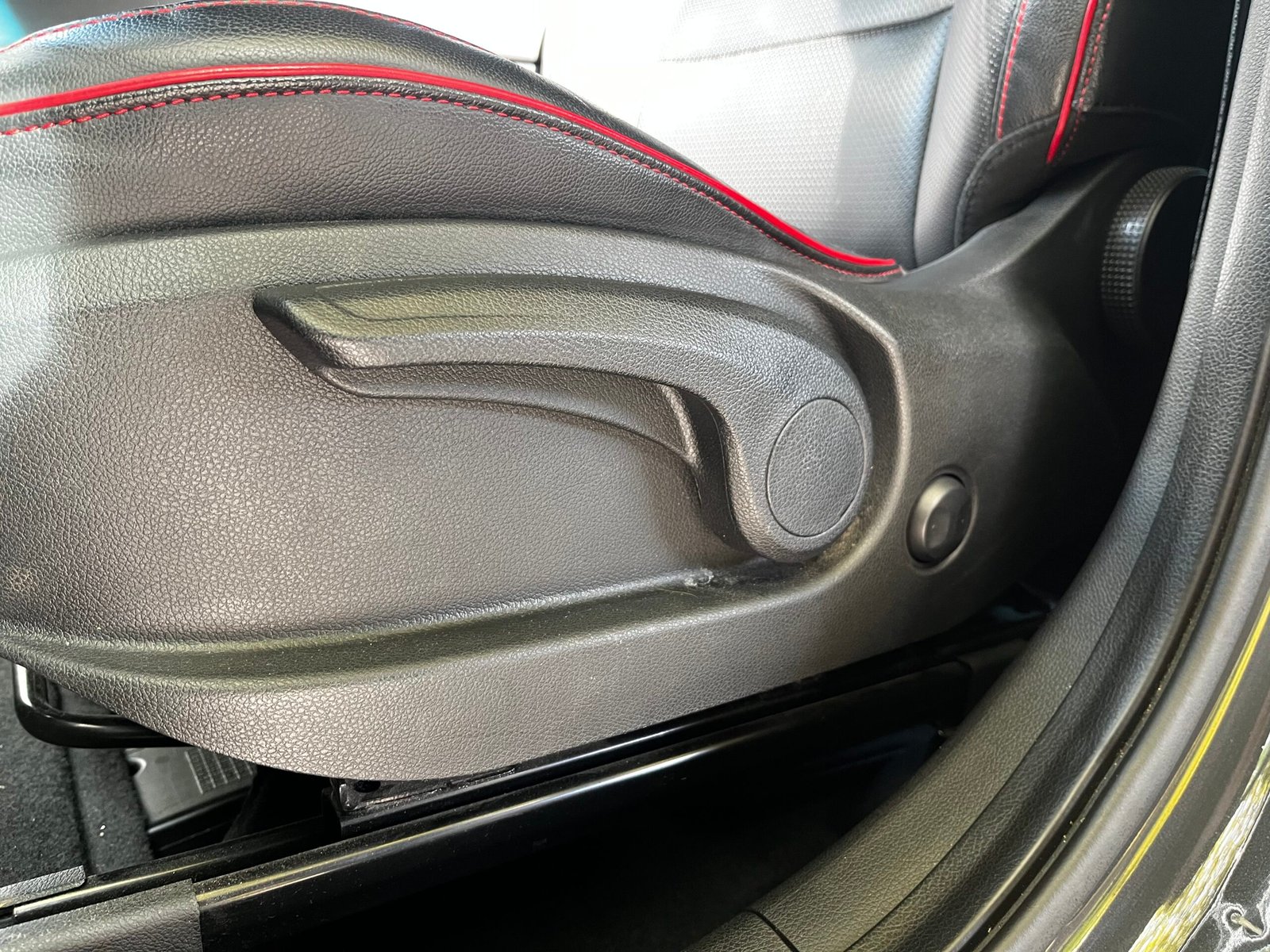 KIA Sportage Phase 2 1.6 CRDi 4×2 DCT7 136Ch “GT Line”