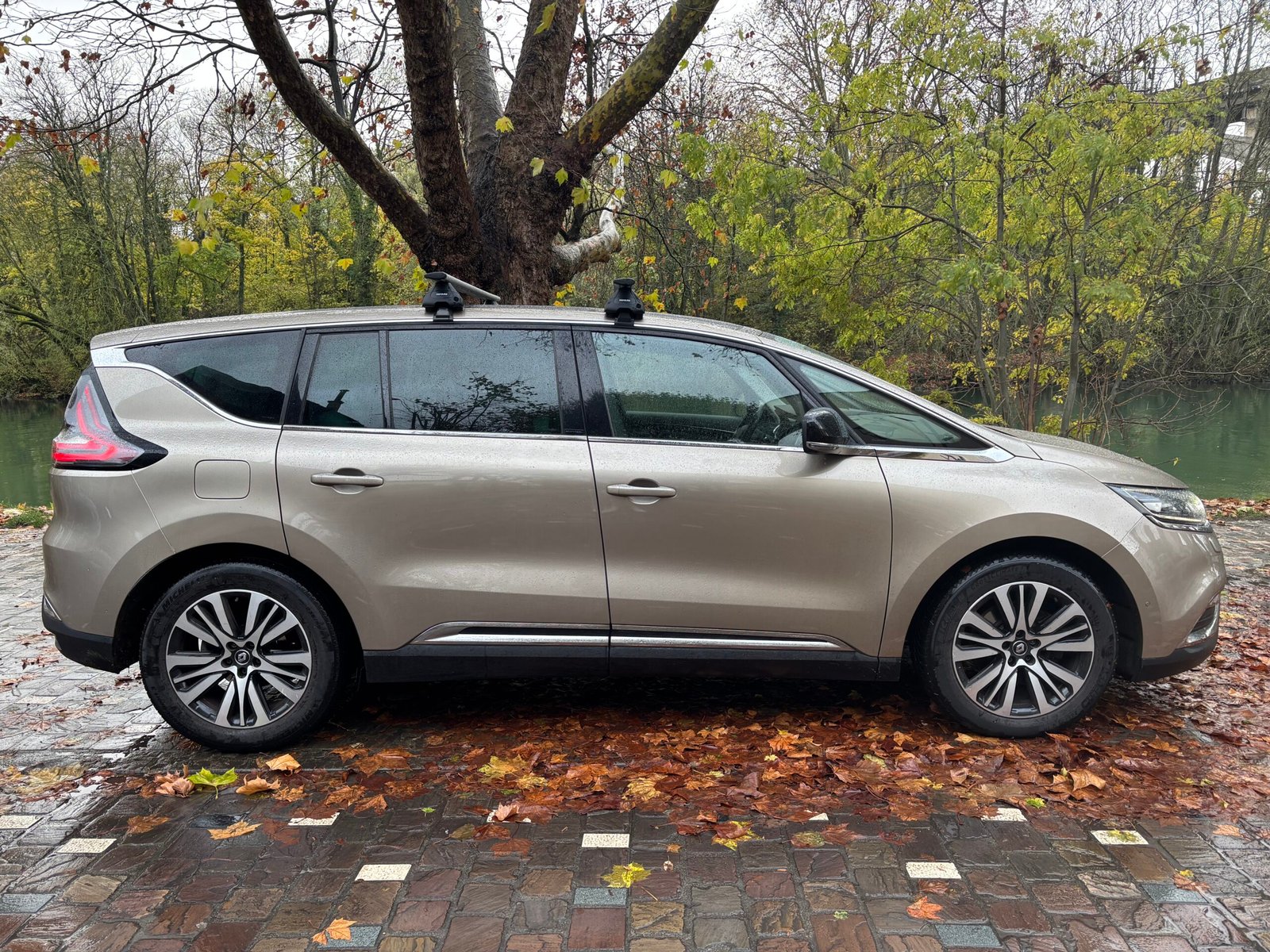 RENAULT Espace V 1.6 dCi 16V EDC6 161 cv