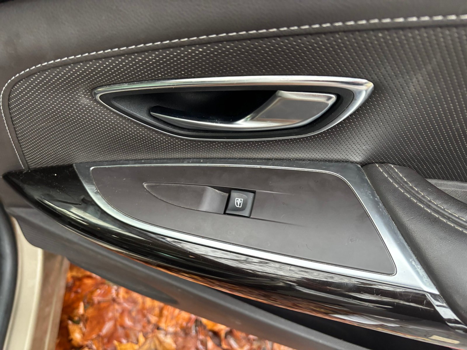 RENAULT Espace V 1.6 dCi 16V EDC6 161 cv