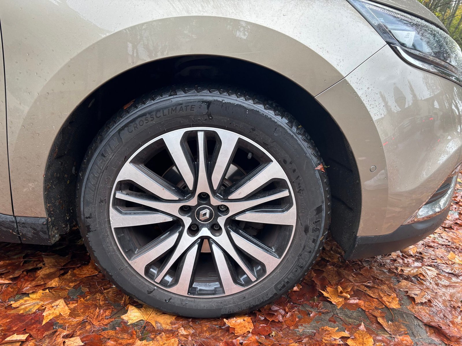 RENAULT Espace V 1.6 dCi 16V EDC6 161 cv