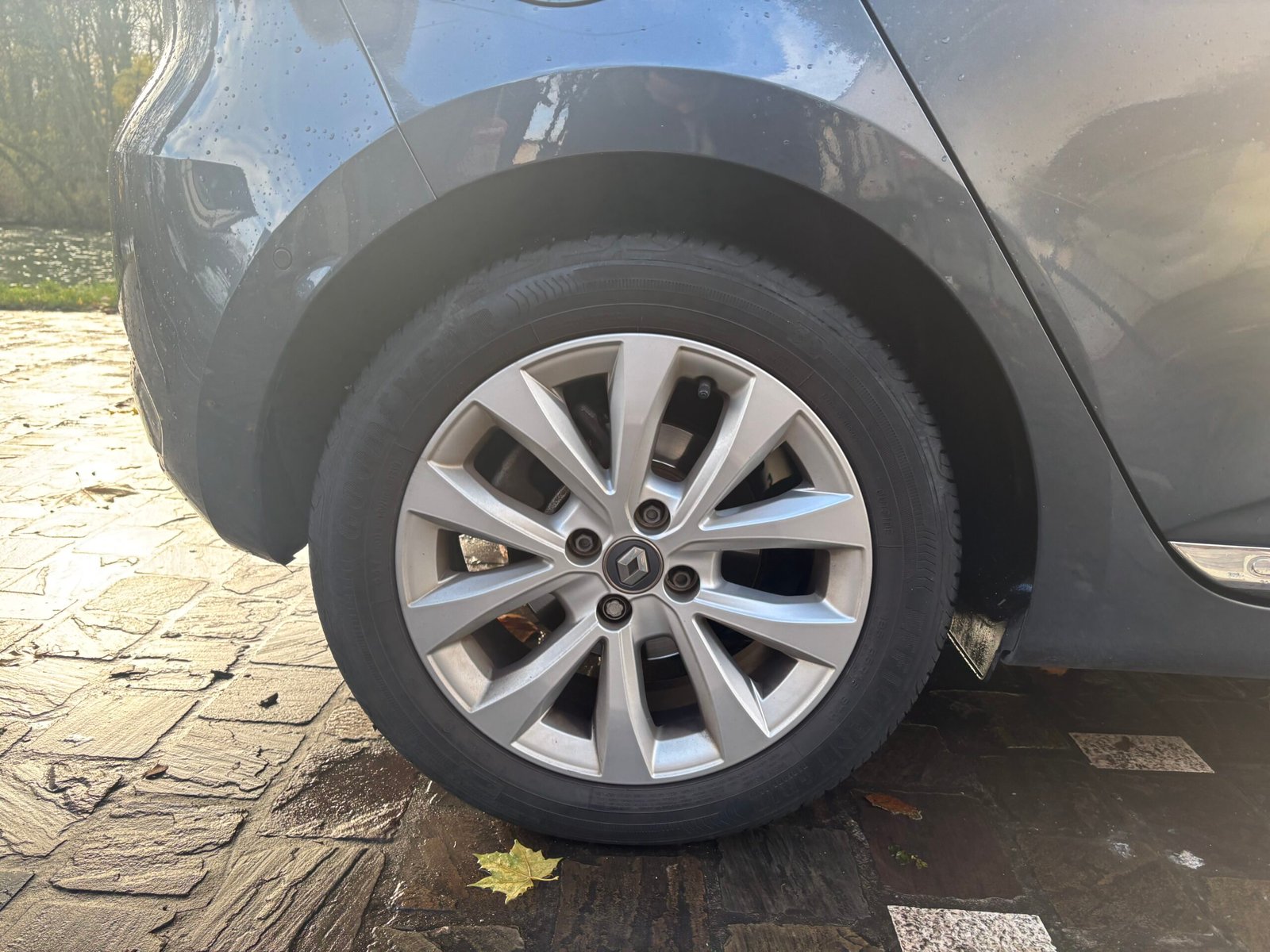 Renault Clio V 5 Portes 1.3 TCe 130 cv Boîte auto