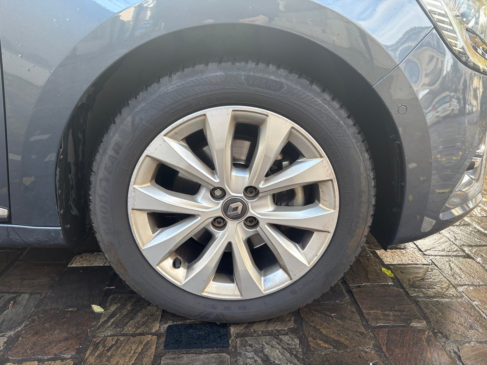 Renault Clio V 5 Portes 1.3 TCe 130 cv Boîte auto