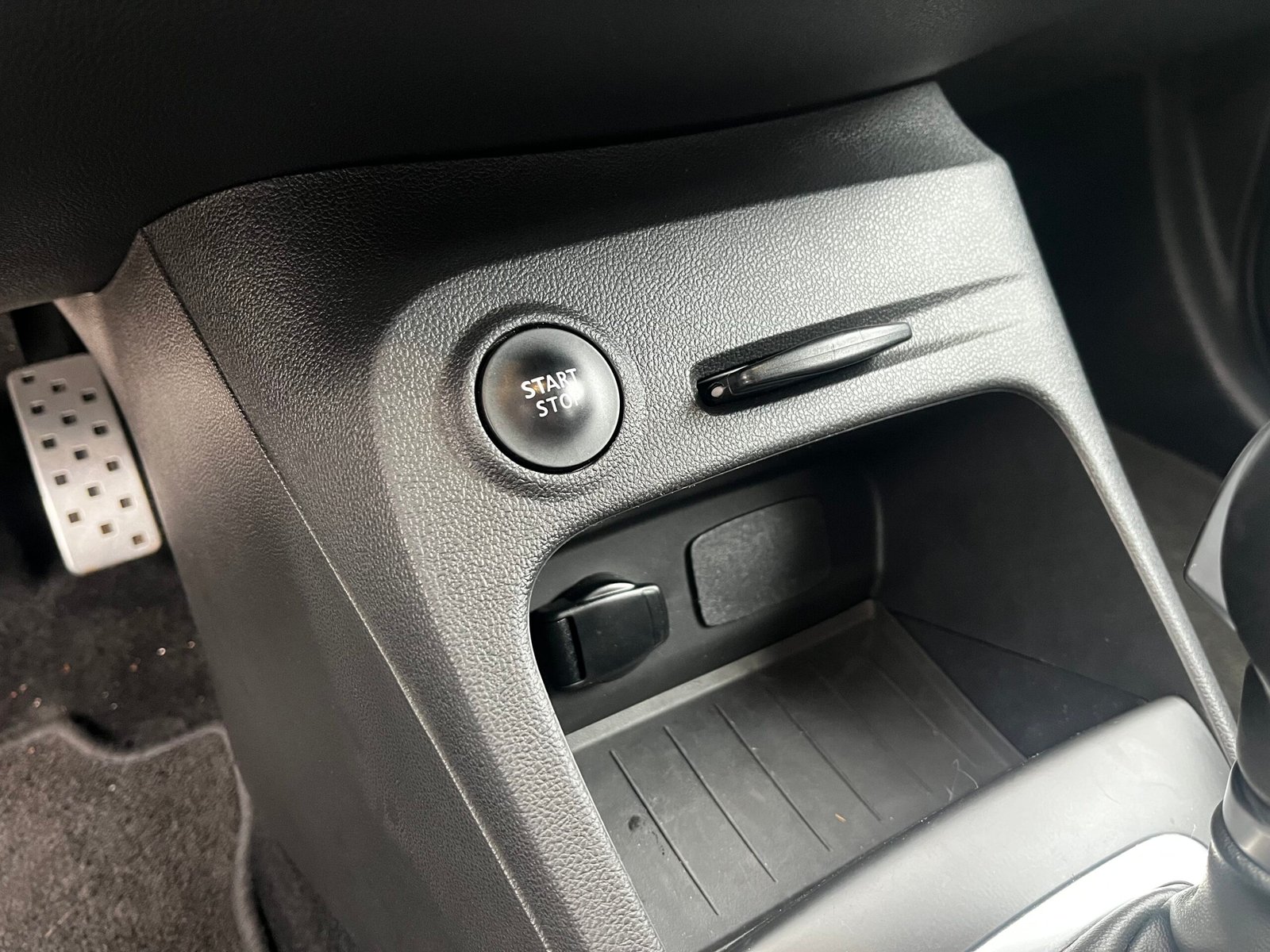 RENAULT Captur 1.3 TCe 150Ch “Intens”