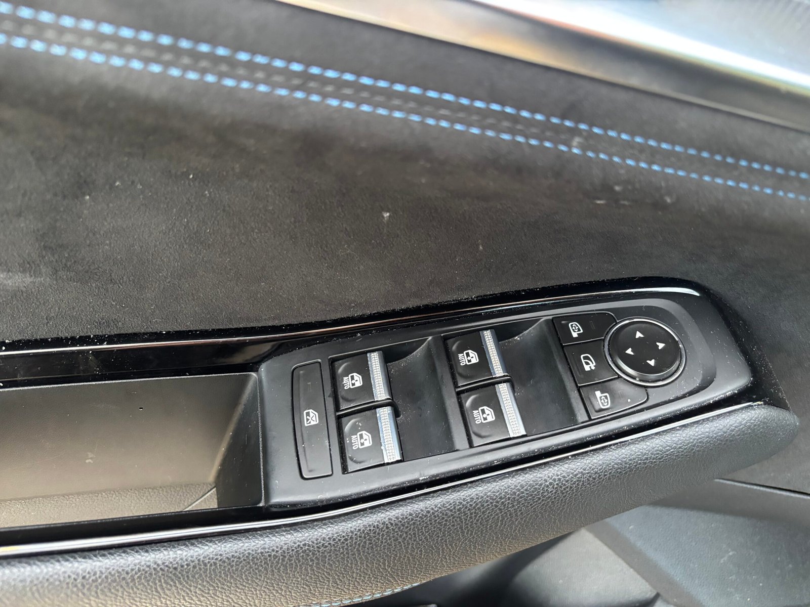 Renault Austral E-TECH 1.2 DIG-T 12V 200 Hybrid 2WD Xtronic 130 cv