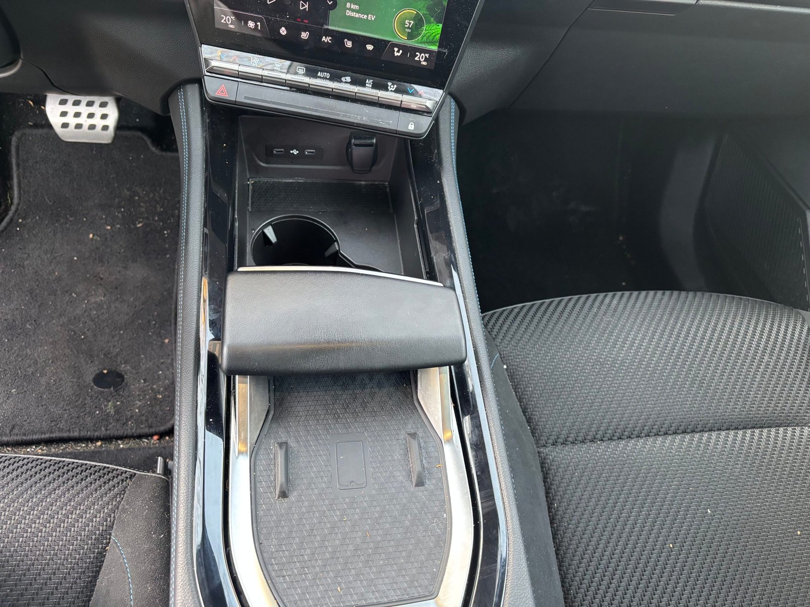 Renault Austral E-TECH 1.2 DIG-T 12V 200 Hybrid 2WD Xtronic 130 cv