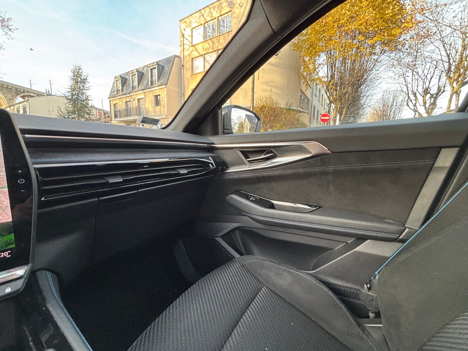 Renault Austral E-TECH 1.2 DIG-T 12V 200 Hybrid 2WD Xtronic 130 cv