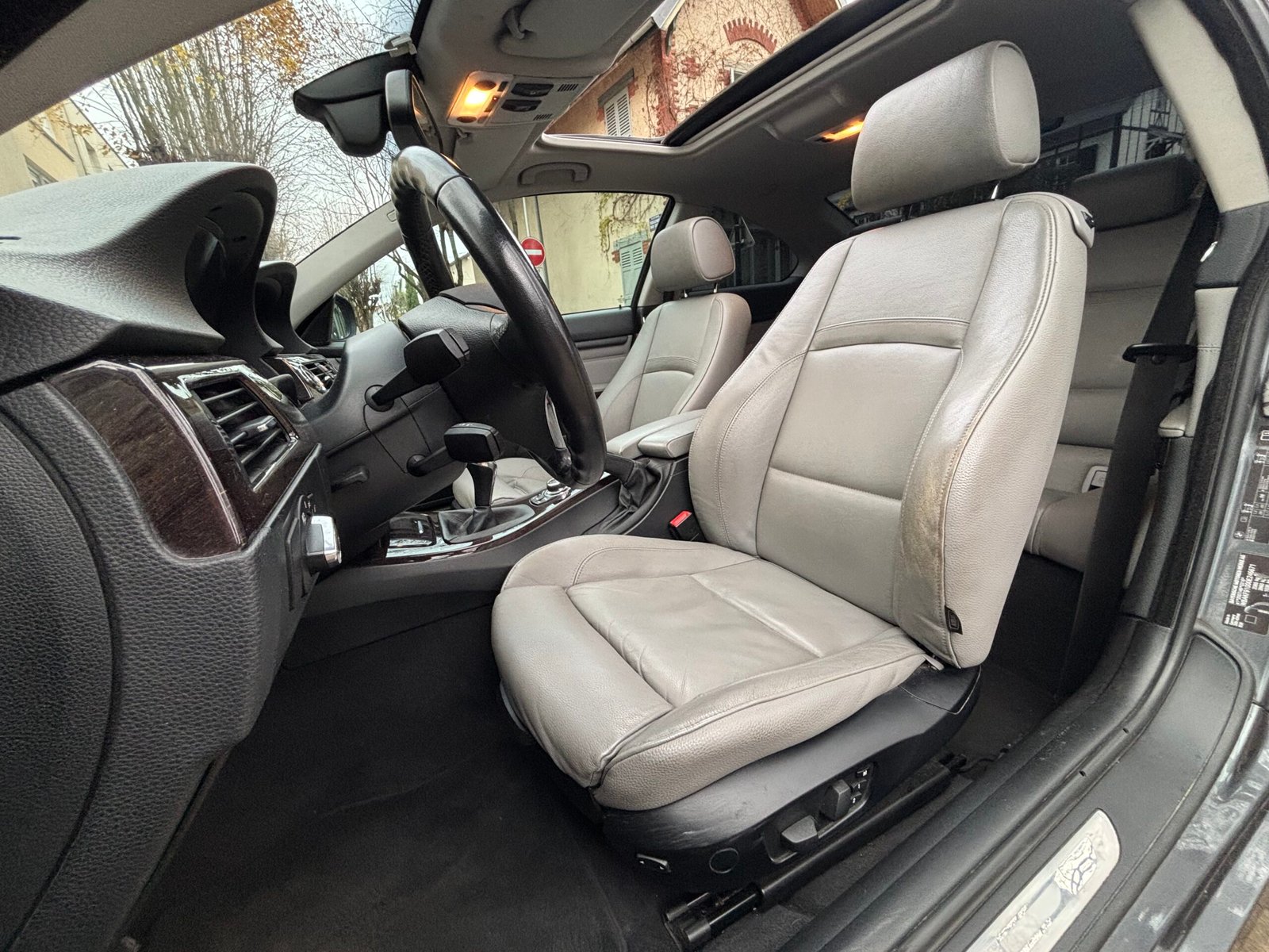 BMW Série 3 (E92) Coupé 335i xDrive 3.0 306 ch “Exclusive”