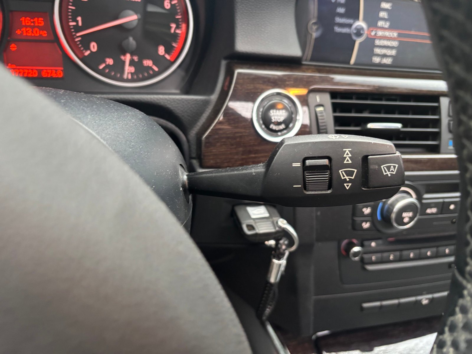 BMW Série 3 (E92) Coupé 335i xDrive 3.0 306 ch “Exclusive”