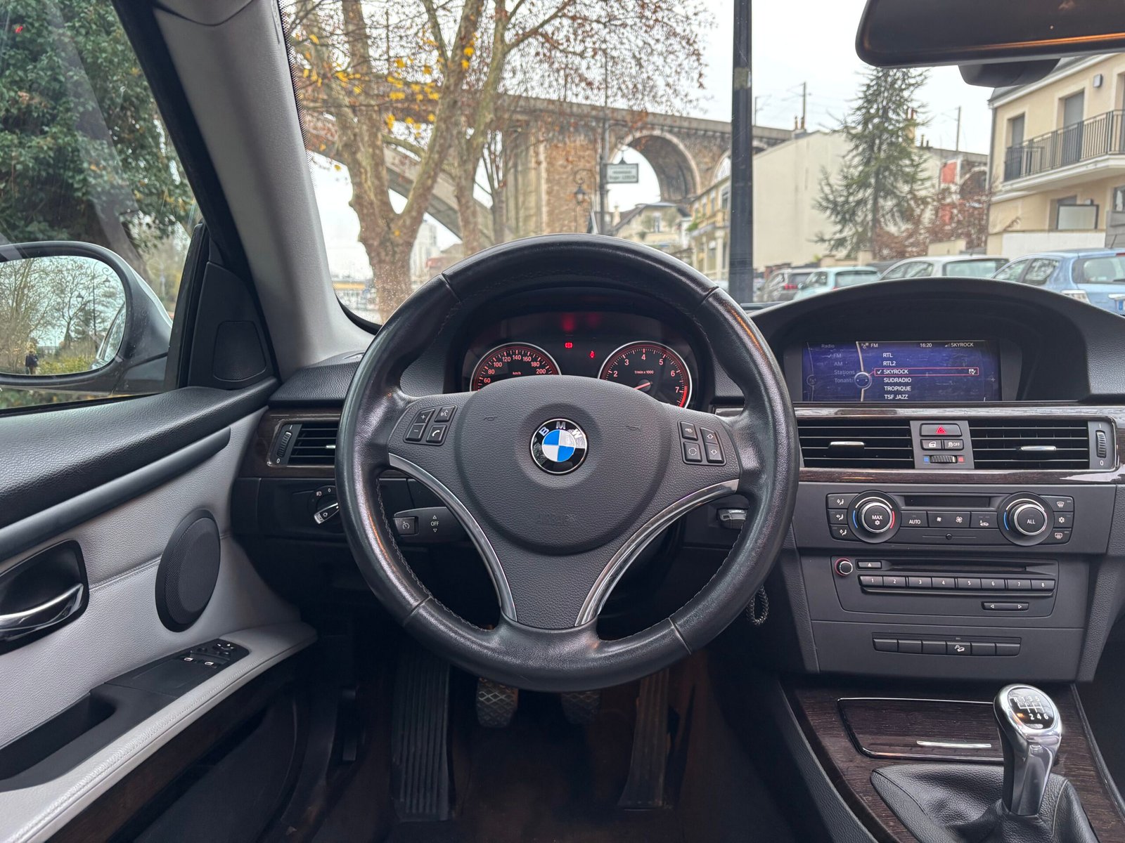 BMW Série 3 (E92) Coupé 335i xDrive 3.0 306 ch “Exclusive”