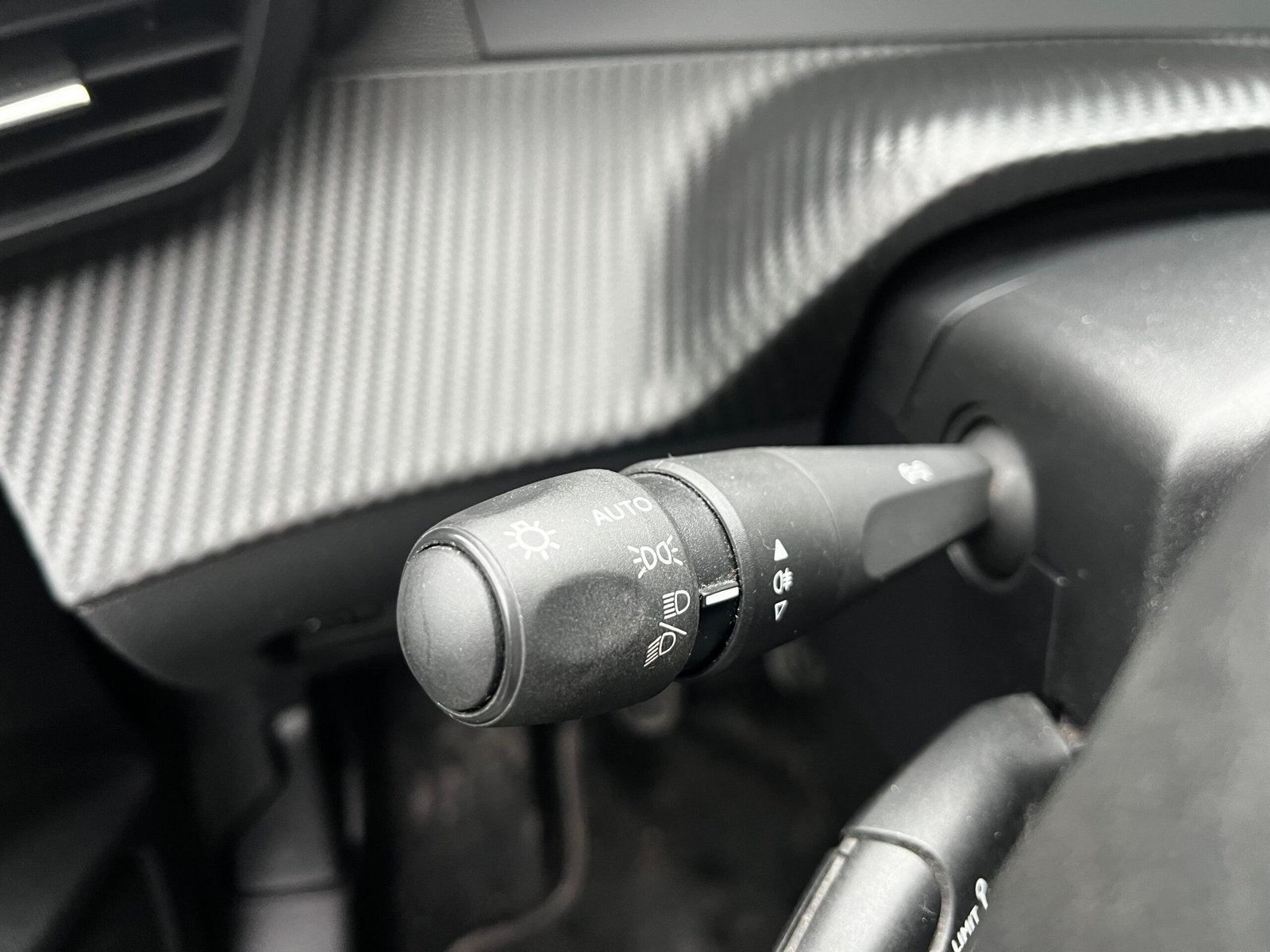 PEUGEOT 208 1.2 PureTech 100Ch “Style”