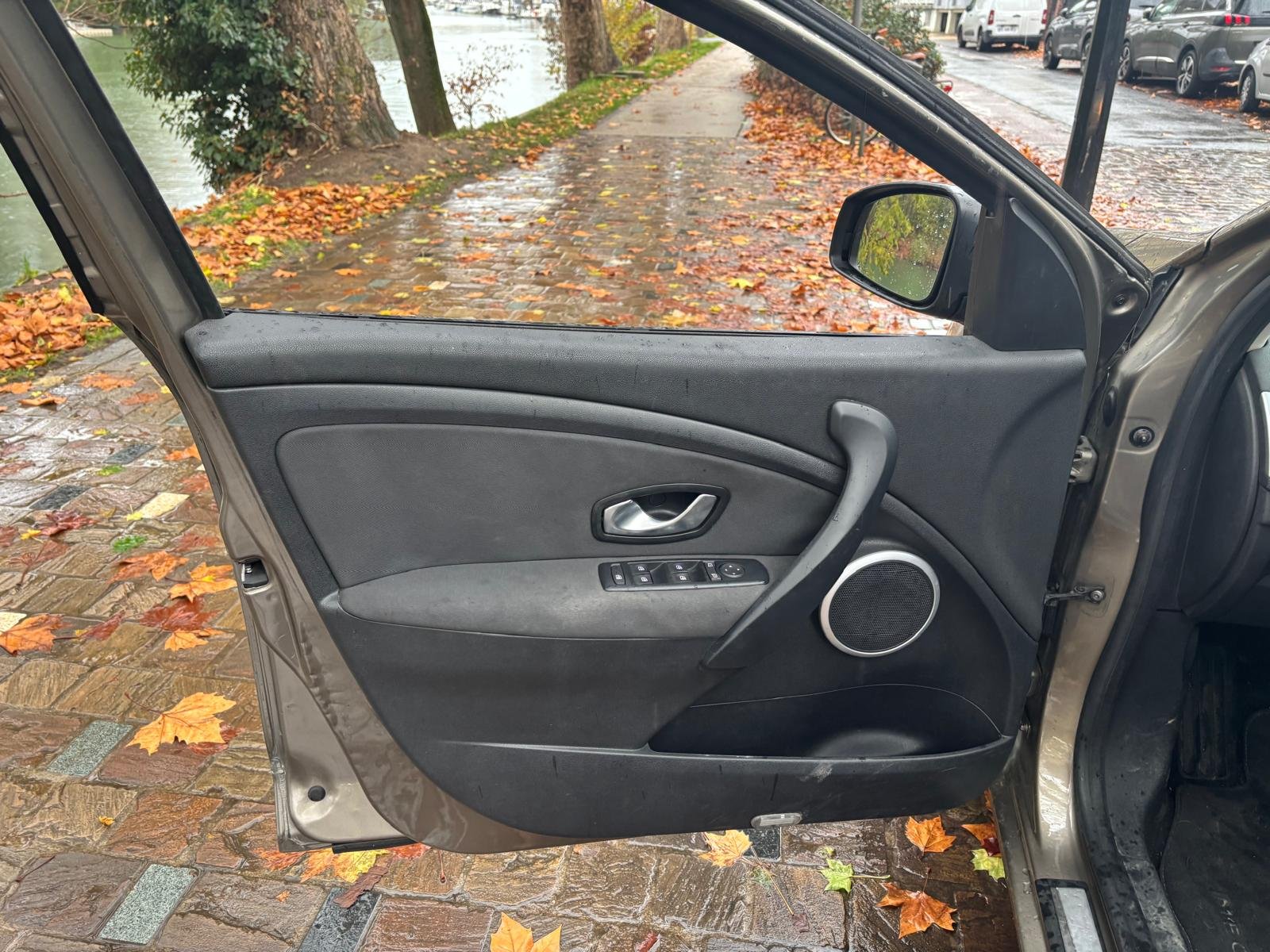 RENAULT Mégane III Hatchback 1.4 TCe 16V 130 cv