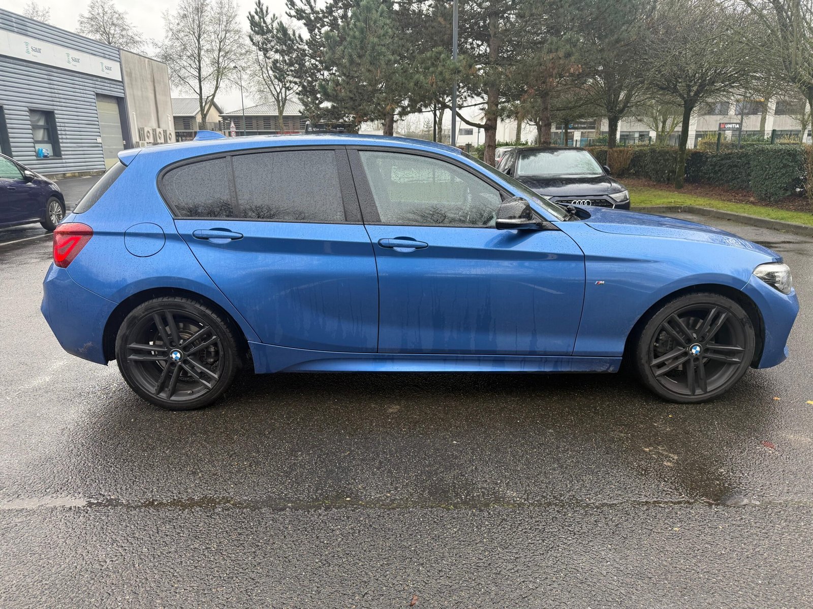 BMW Série 1 Pack M Sport Ultimate(F20) LCI 5 portes 120i 2.0 i 16V 184 cv Boîte auto