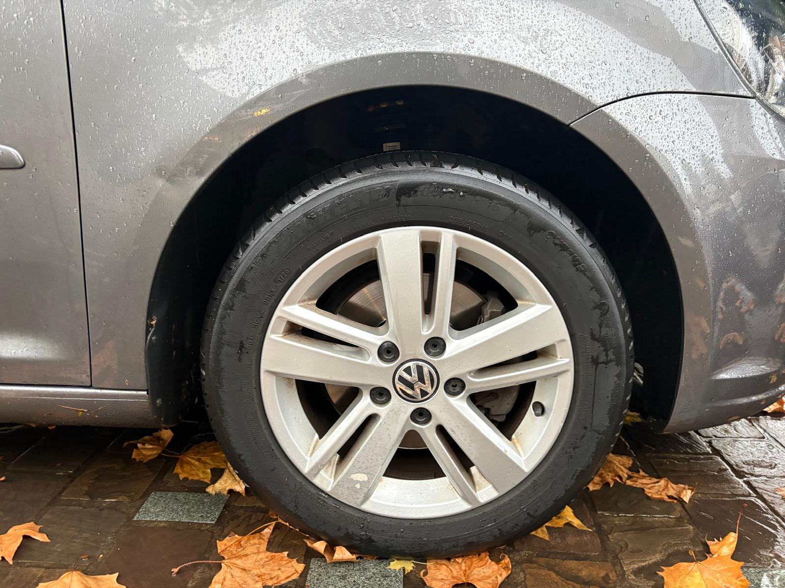 VOLKSWAGEN Touran Phase 3 1.2 TSi 105Ch “Match”