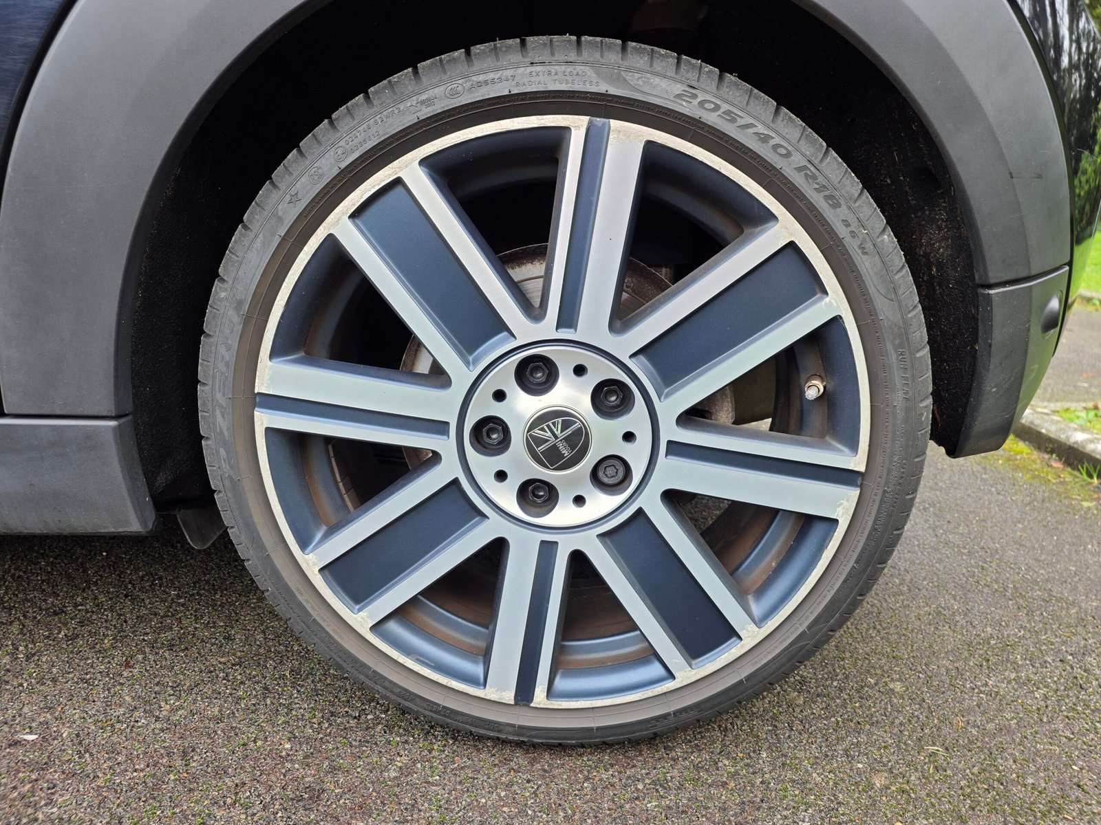 Mini Cooper Yours 1.5 i 136 Ch