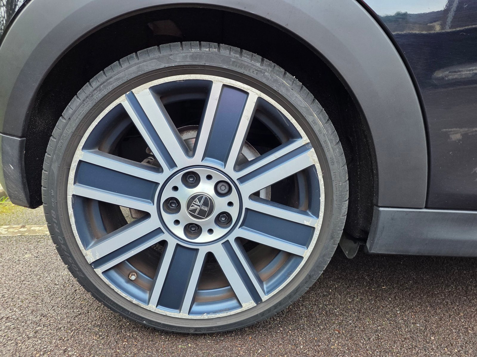 Mini Cooper Yours 1.5 i 136 Ch