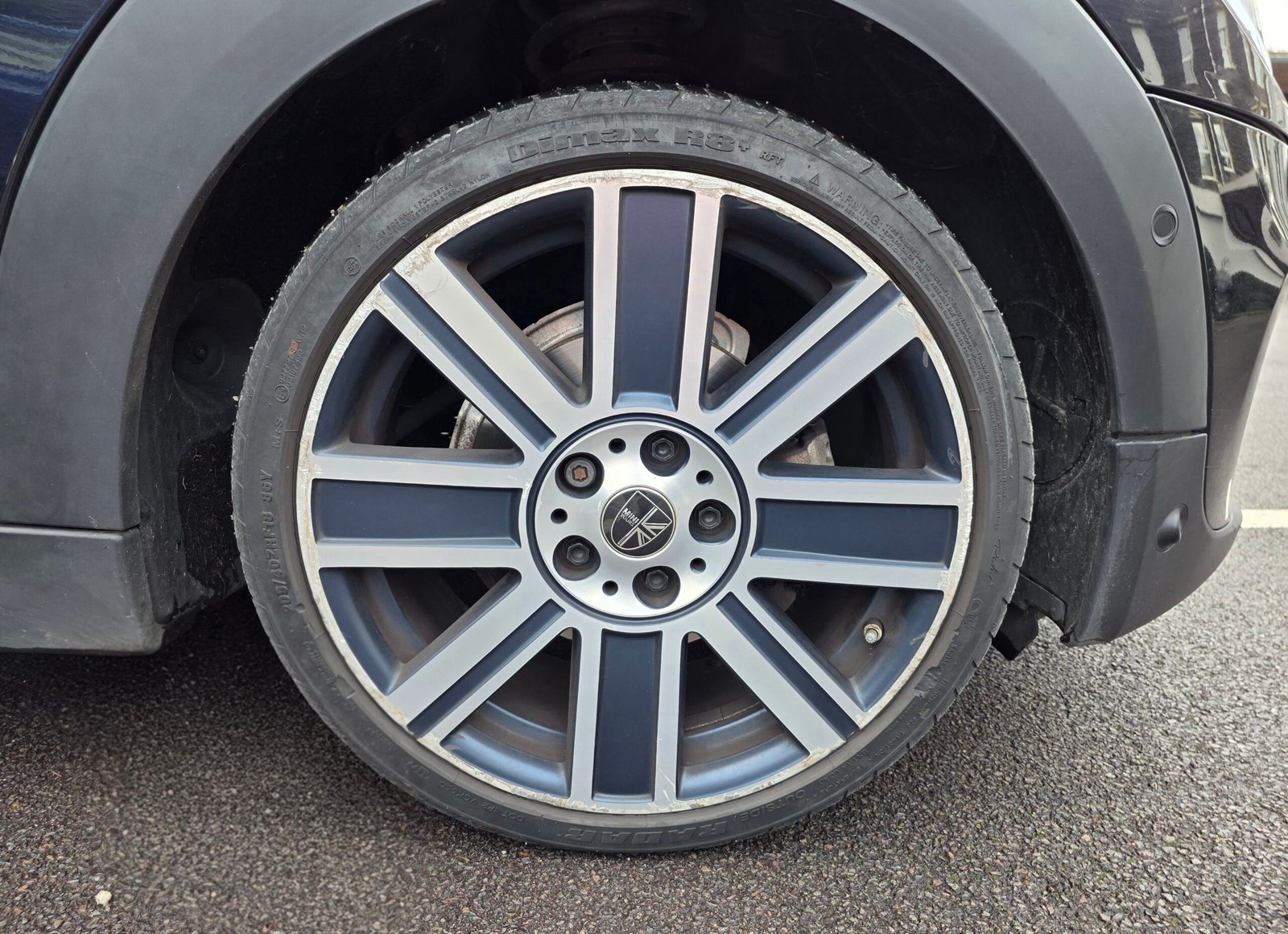 Mini Cooper Yours 1.5 i 136 Ch