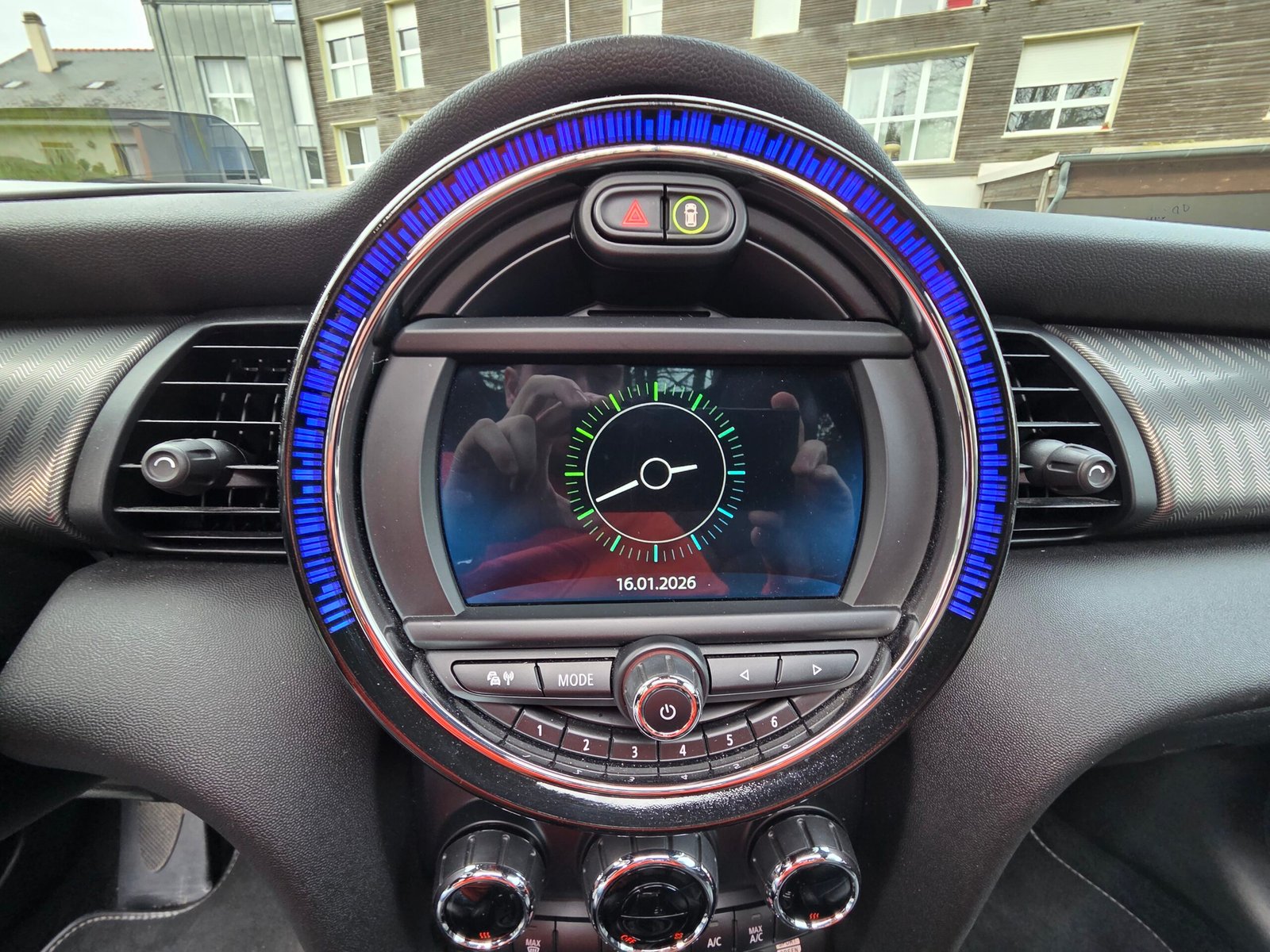 Mini Cooper Yours 1.5 i 136 Ch