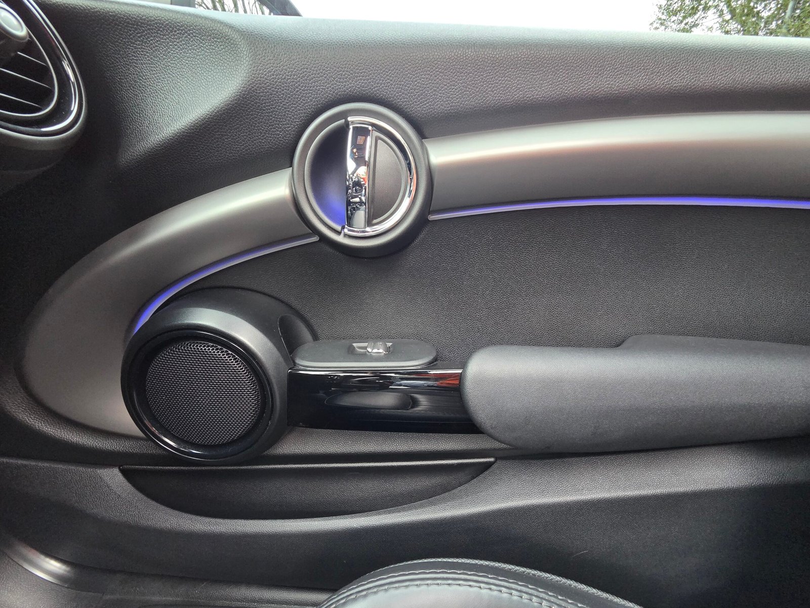 Mini Cooper Yours 1.5 i 136 Ch