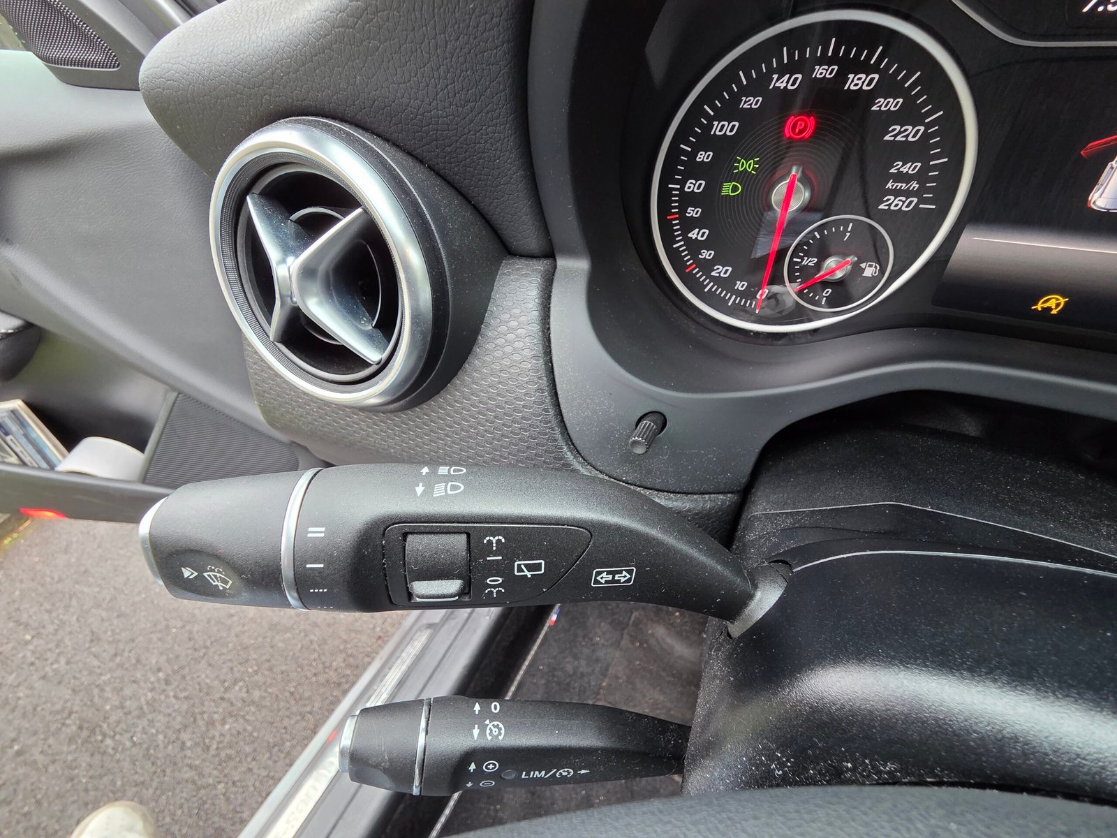 Mercedes-Benz Classe A 180 Phase 2 1,6i 122 Ch