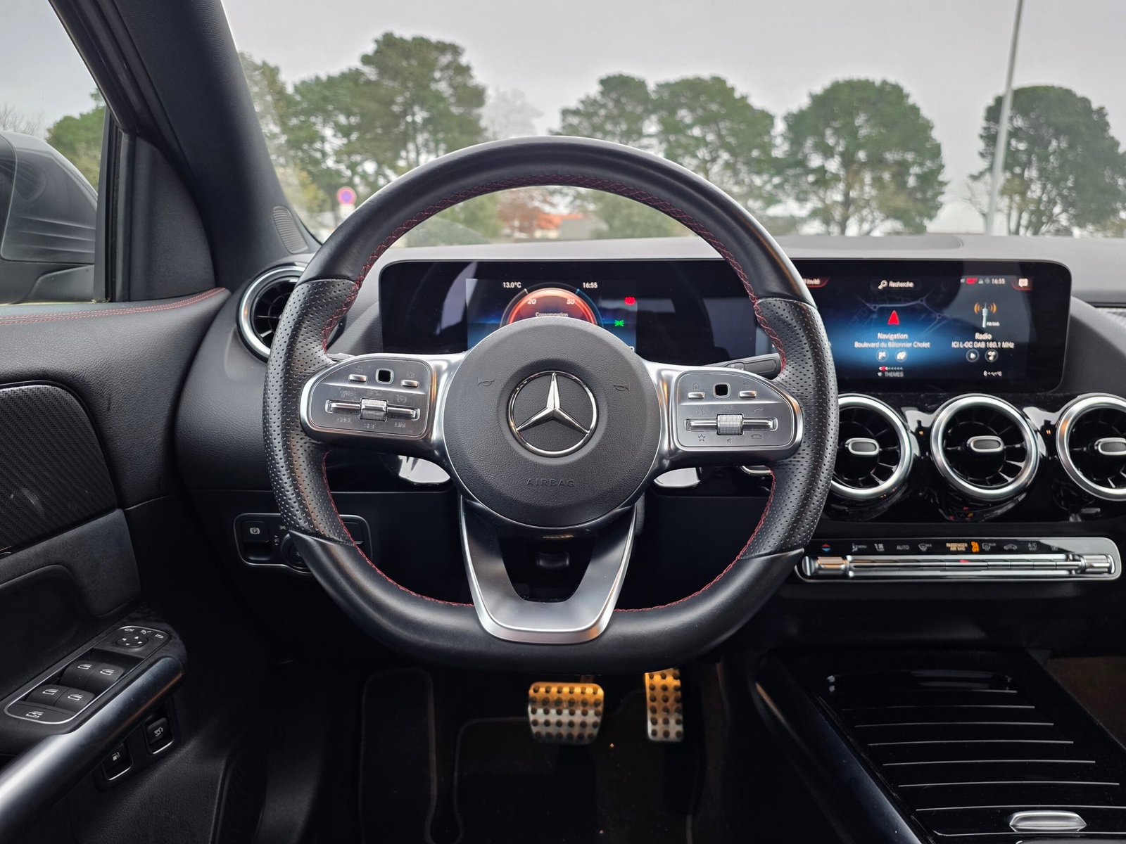 MERCEDES-BENZ GLA 250 E 1.3i TURBO HYBRID