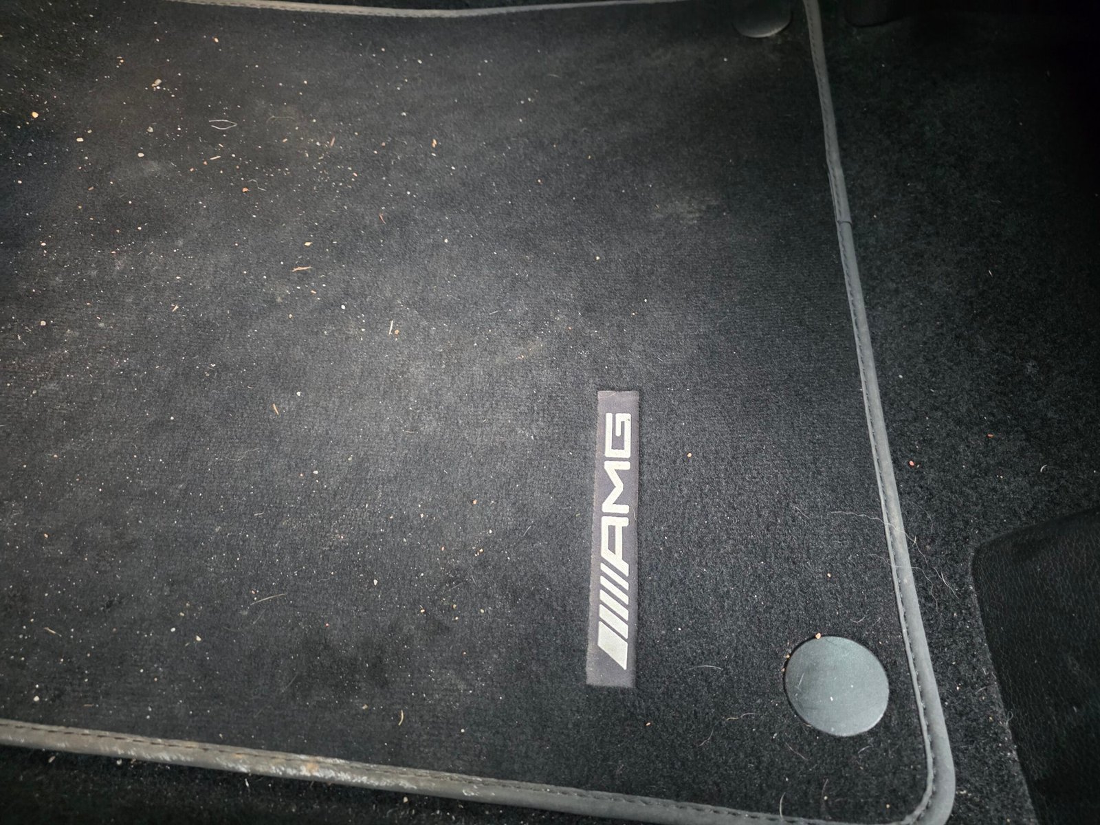 MERCEDES-BENZ GLA 250 E 1.3i TURBO HYBRID