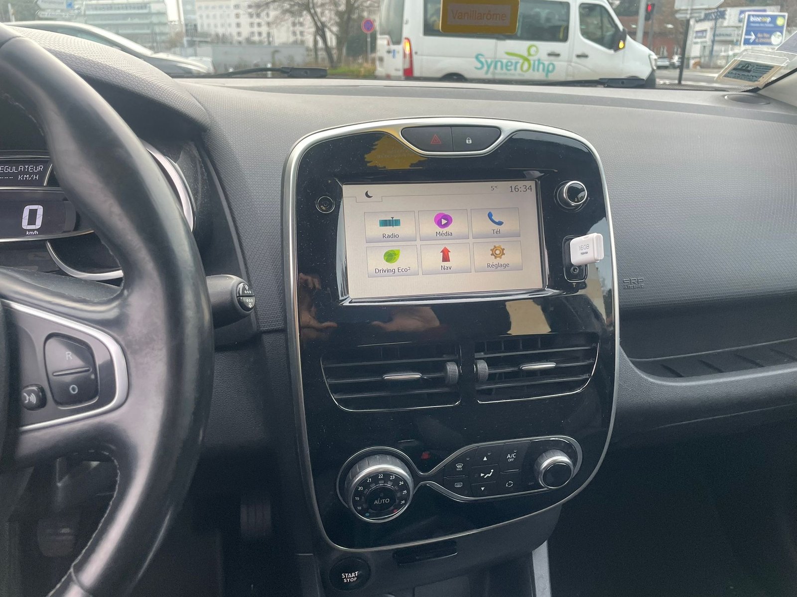 Renault Clio IV 0,9 tce intens 90ch