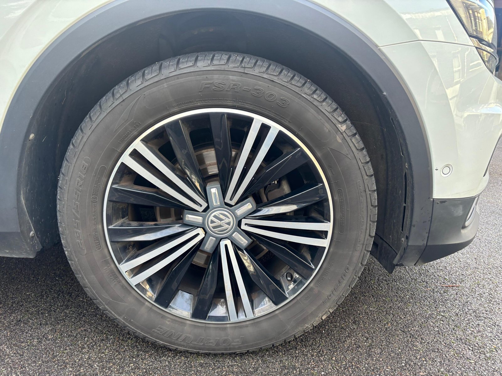 VOLKSWAGEN TIGUAN II Carat 2.0 TDi 150 cv