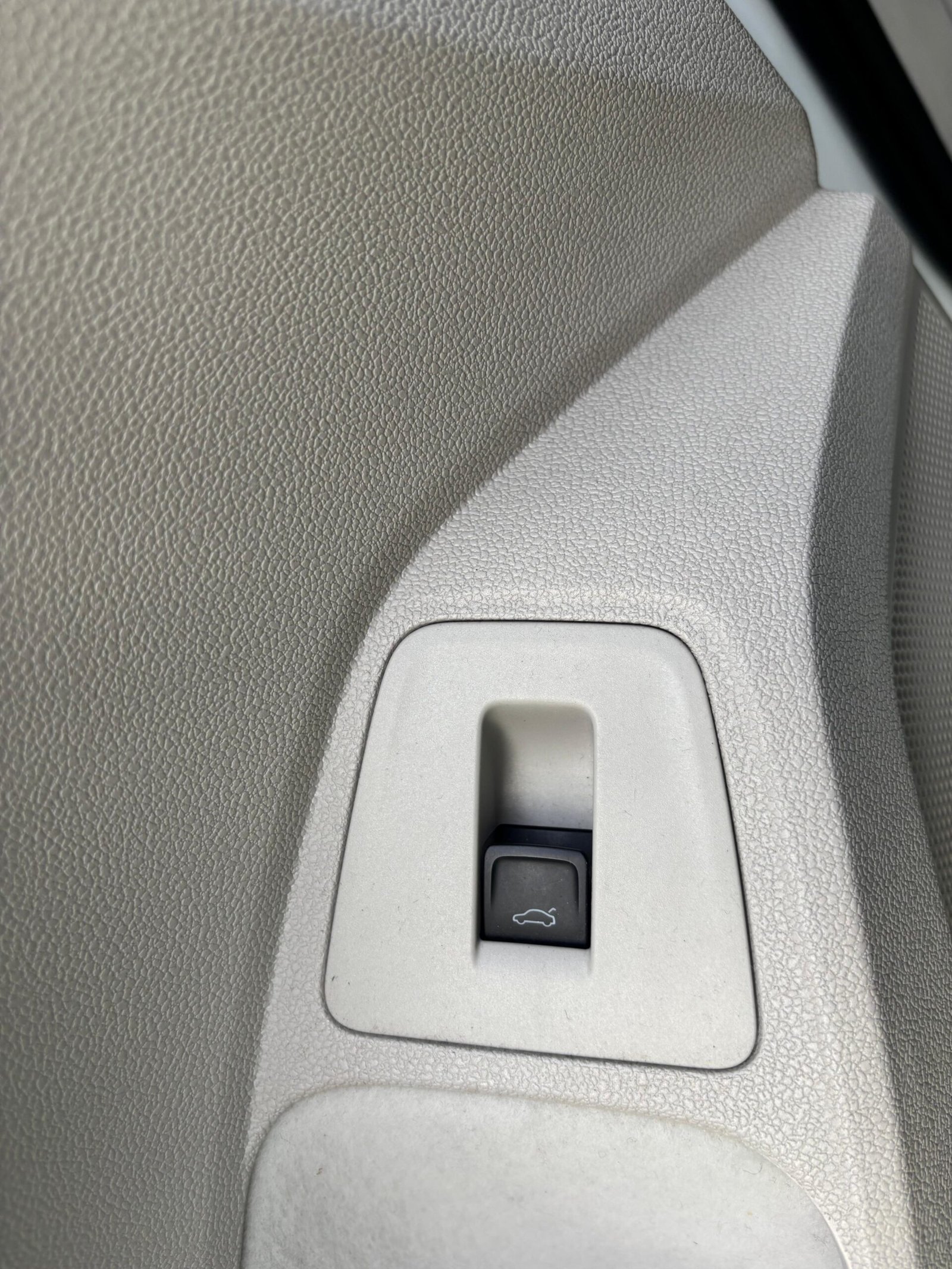 VOLKSWAGEN TIGUAN II Carat 2.0 TDi 150 cv