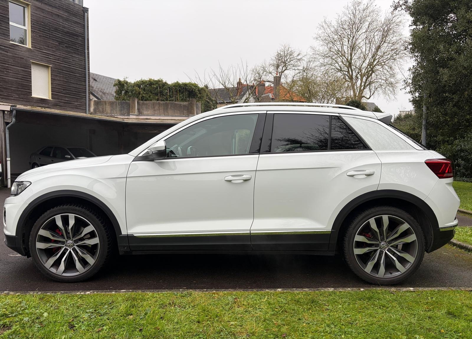 VOLKSWAGEN T-ROC FIRST EDITION 2.0 TDI 4Motion DSG7 150 CH Boîte auto