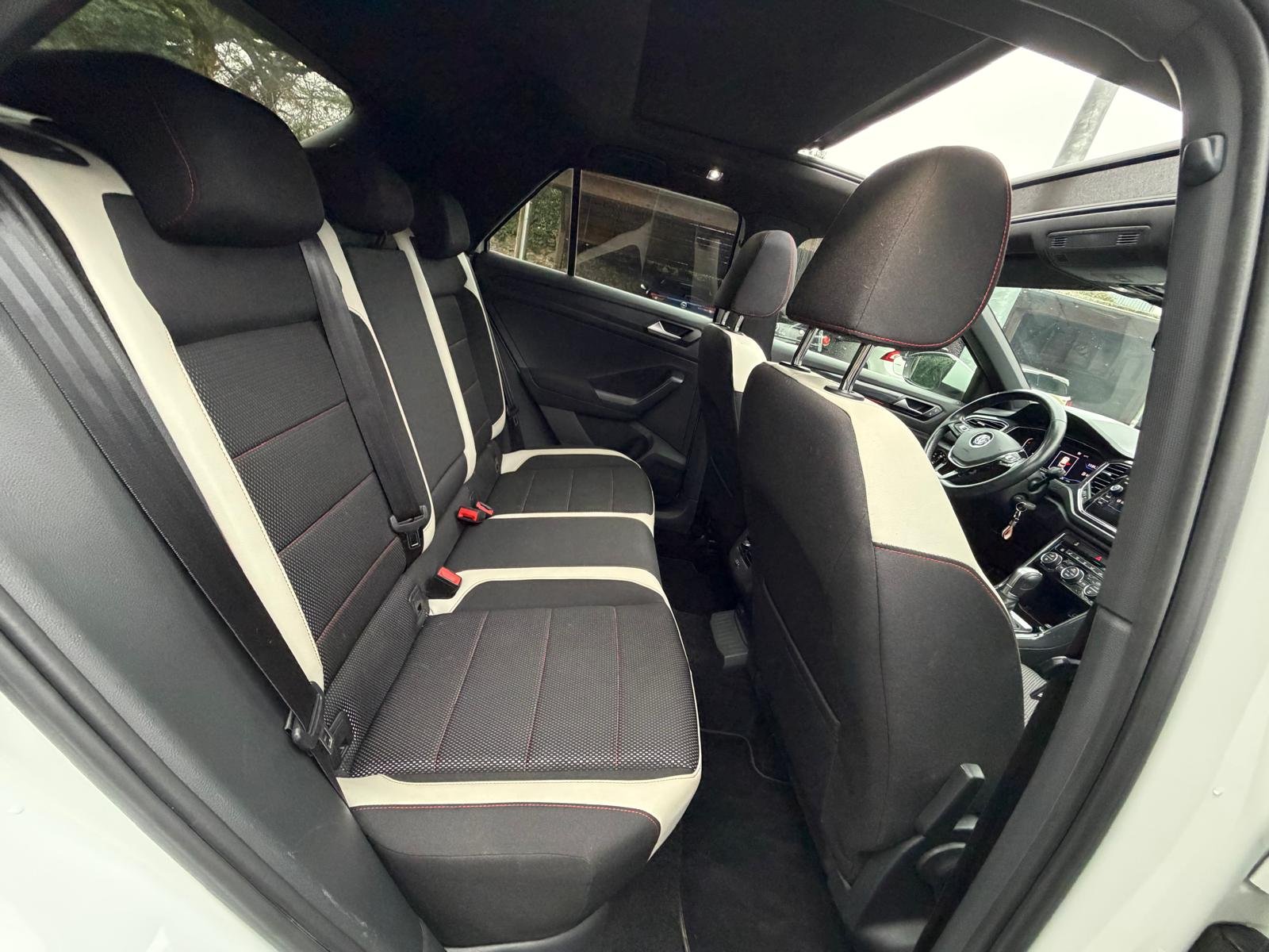 VOLKSWAGEN T-ROC FIRST EDITION 2.0 TDI 4Motion DSG7 150 CH Boîte auto