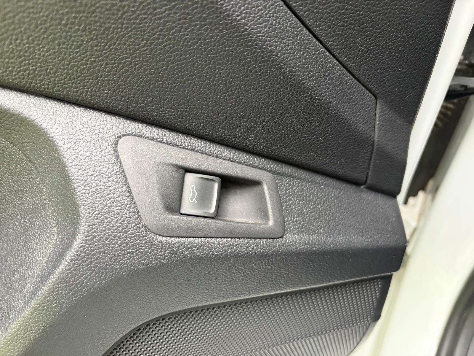 VOLKSWAGEN T-ROC FIRST EDITION 2.0 TDI 4Motion DSG7 150 CH Boîte auto