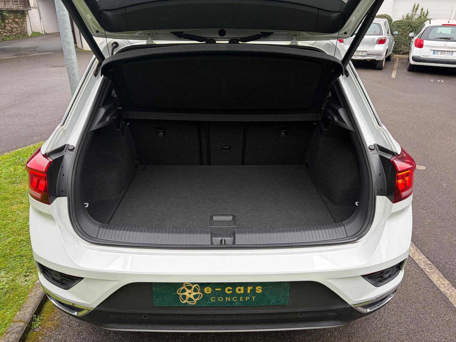 VOLKSWAGEN T-ROC FIRST EDITION 2.0 TDI 4Motion DSG7 150 CH Boîte auto