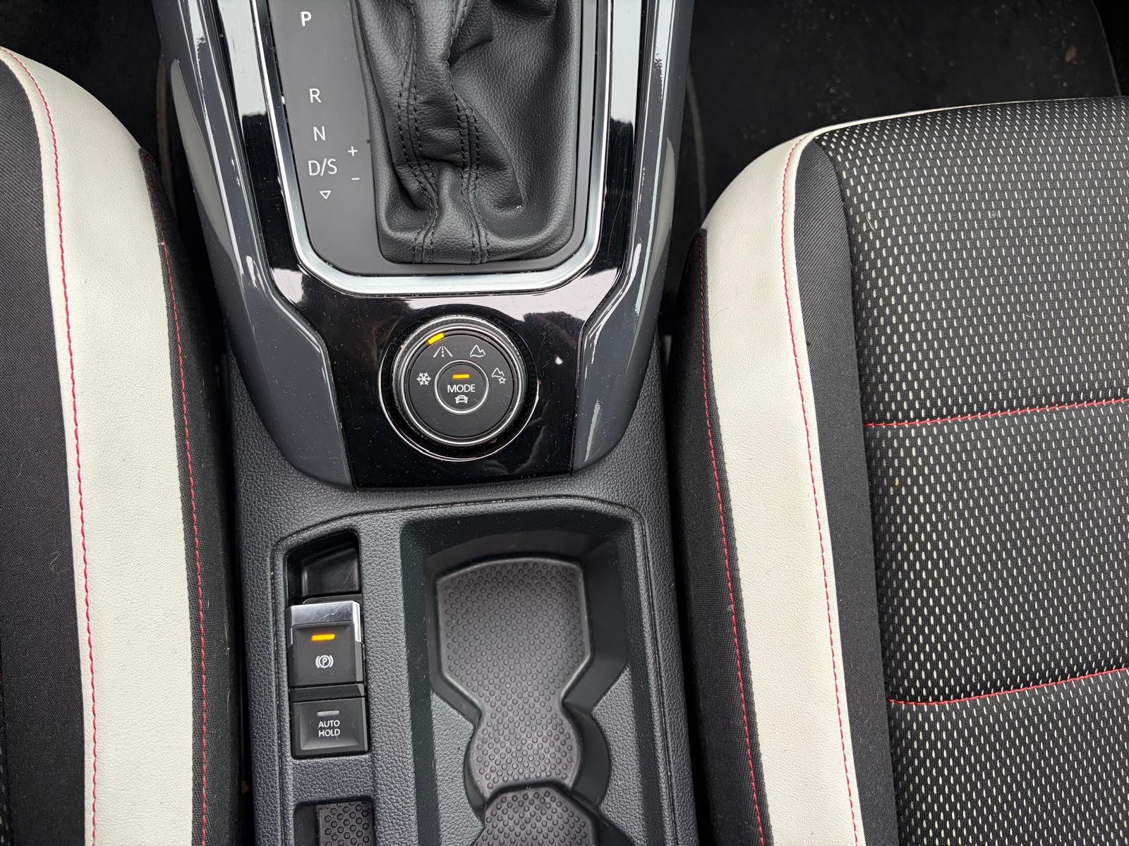 VOLKSWAGEN T-ROC FIRST EDITION 2.0 TDI 4Motion DSG7 150 CH Boîte auto