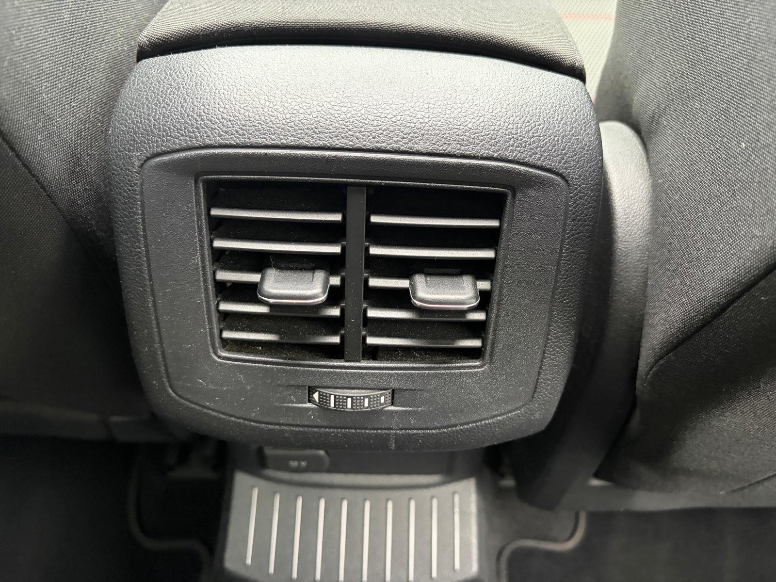 VOLKSWAGEN T-ROC FIRST EDITION 2.0 TDI 4Motion DSG7 150 CH Boîte auto