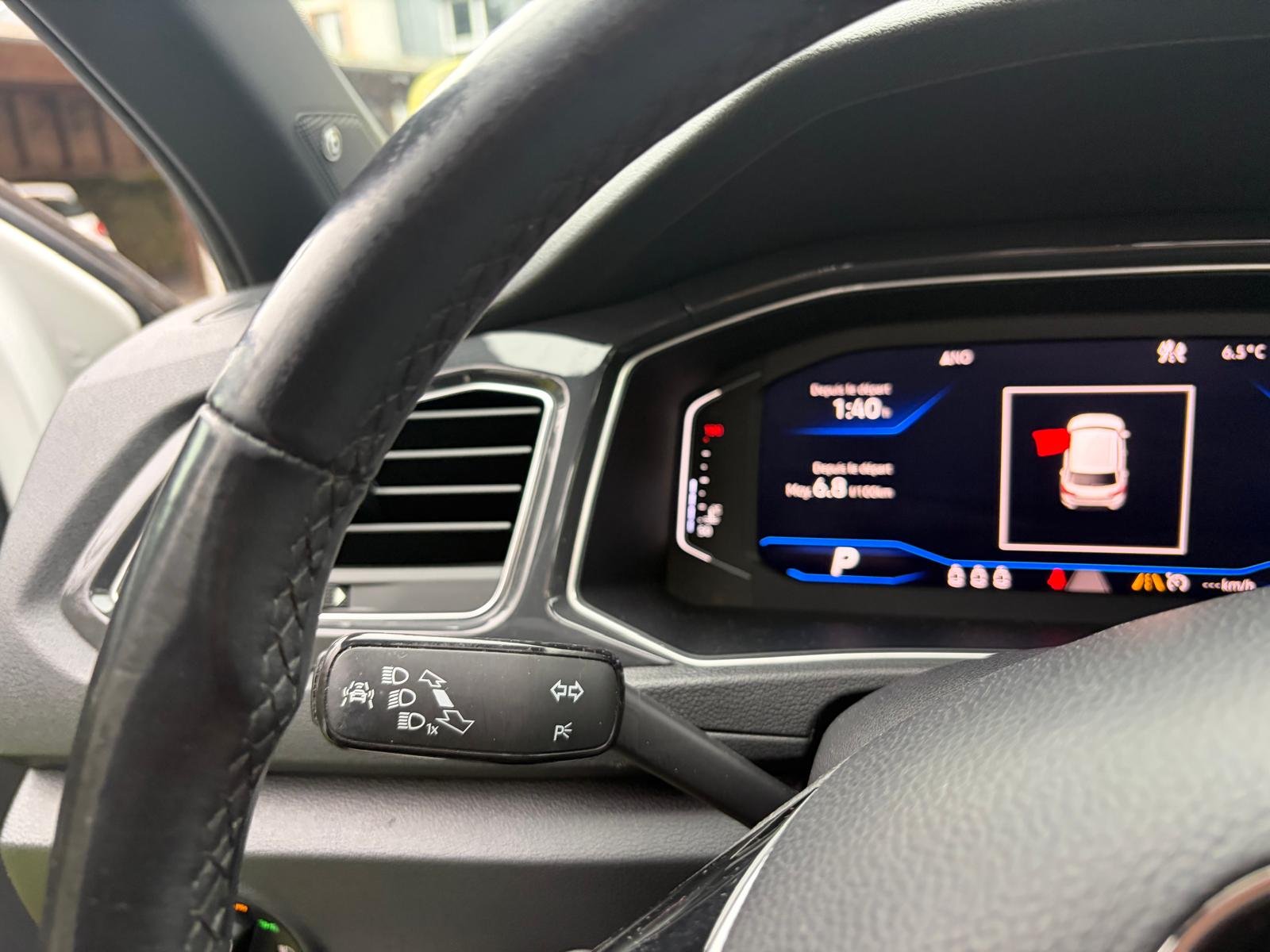 VOLKSWAGEN T-ROC FIRST EDITION 2.0 TDI 4Motion DSG7 150 CH Boîte auto