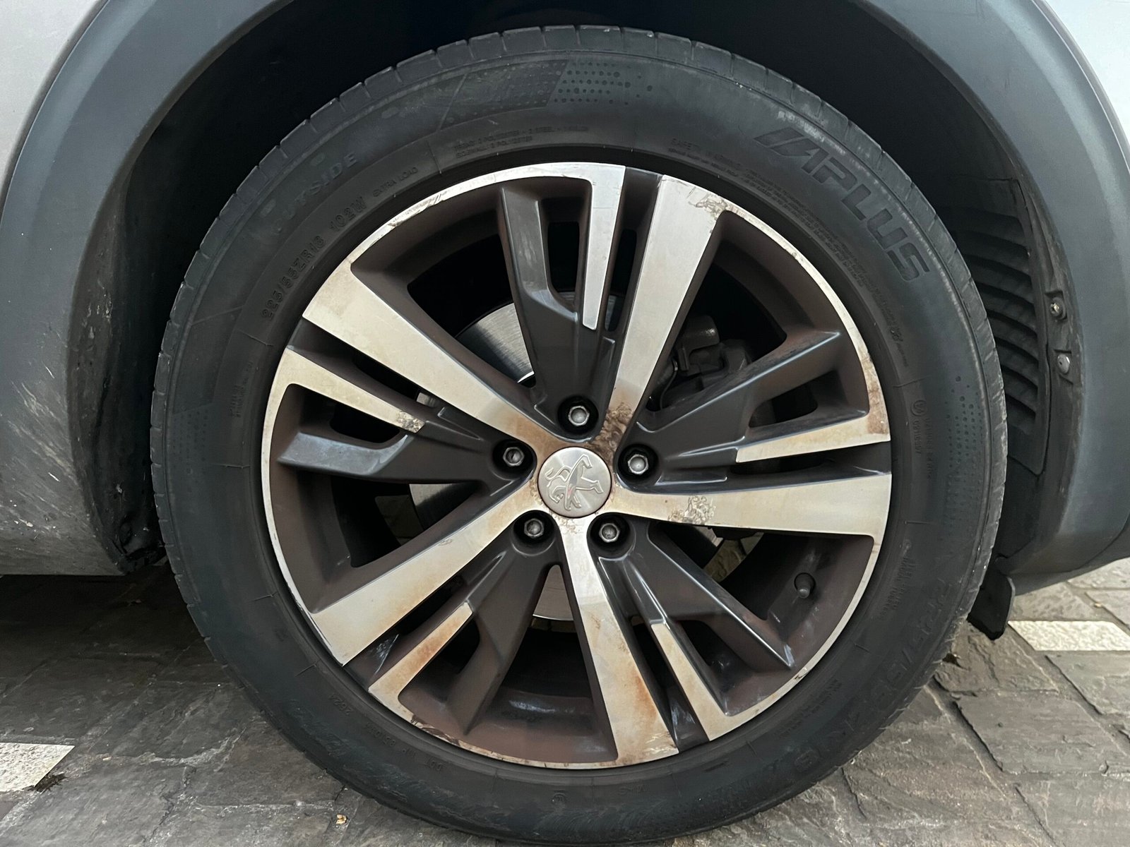 PEUGEOT 3008 1.2 THP 12V EAT6 130Ch “GT Line”