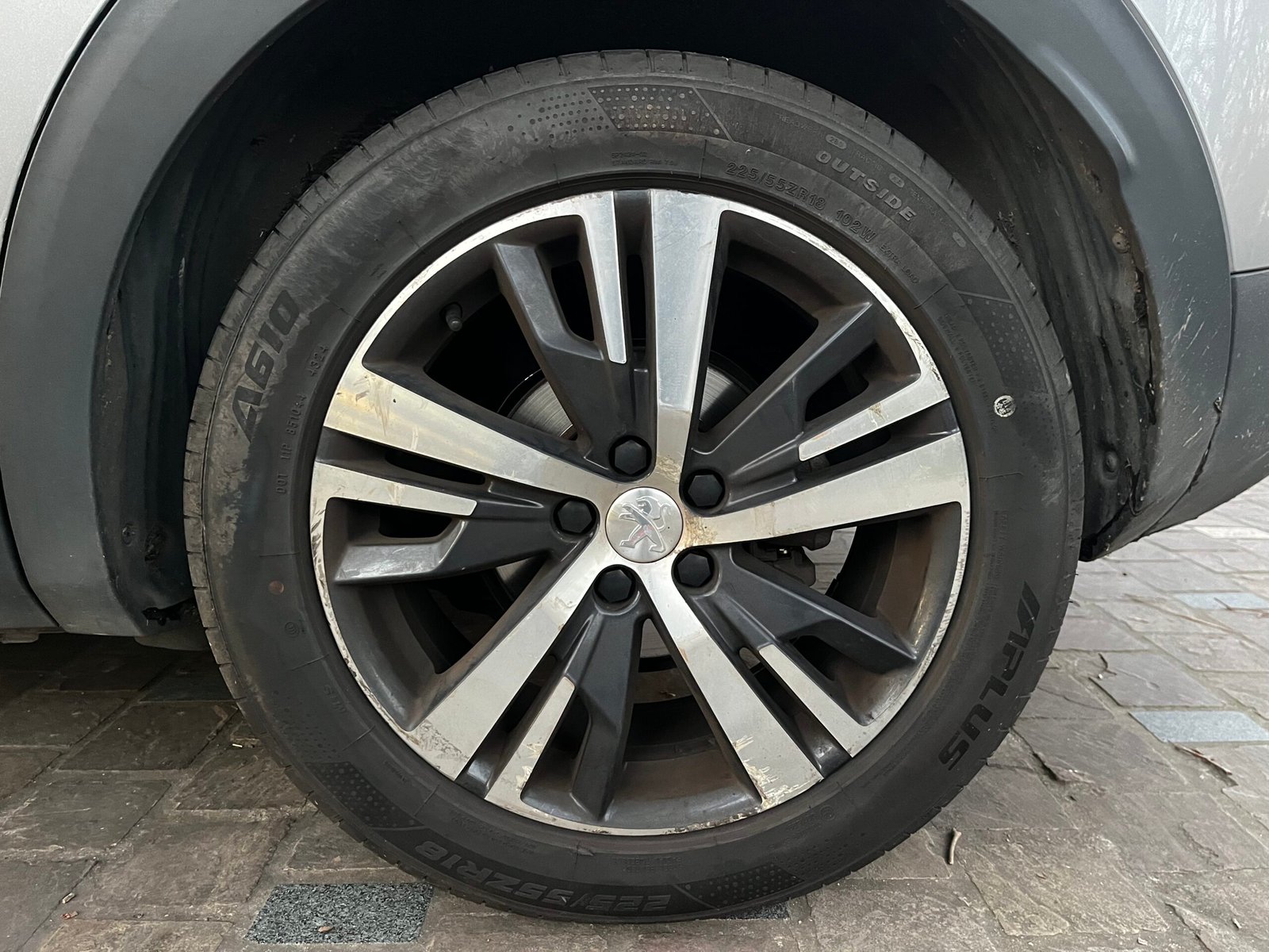 PEUGEOT 3008 1.2 THP 12V EAT6 130Ch “GT Line”