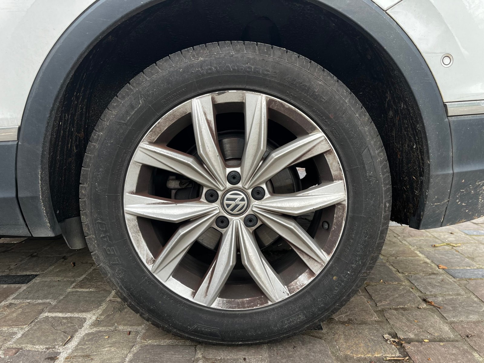 VOLKSWAGEN Tiguan Allspace 2.0 TDI DSG7 150Ch “Carat”