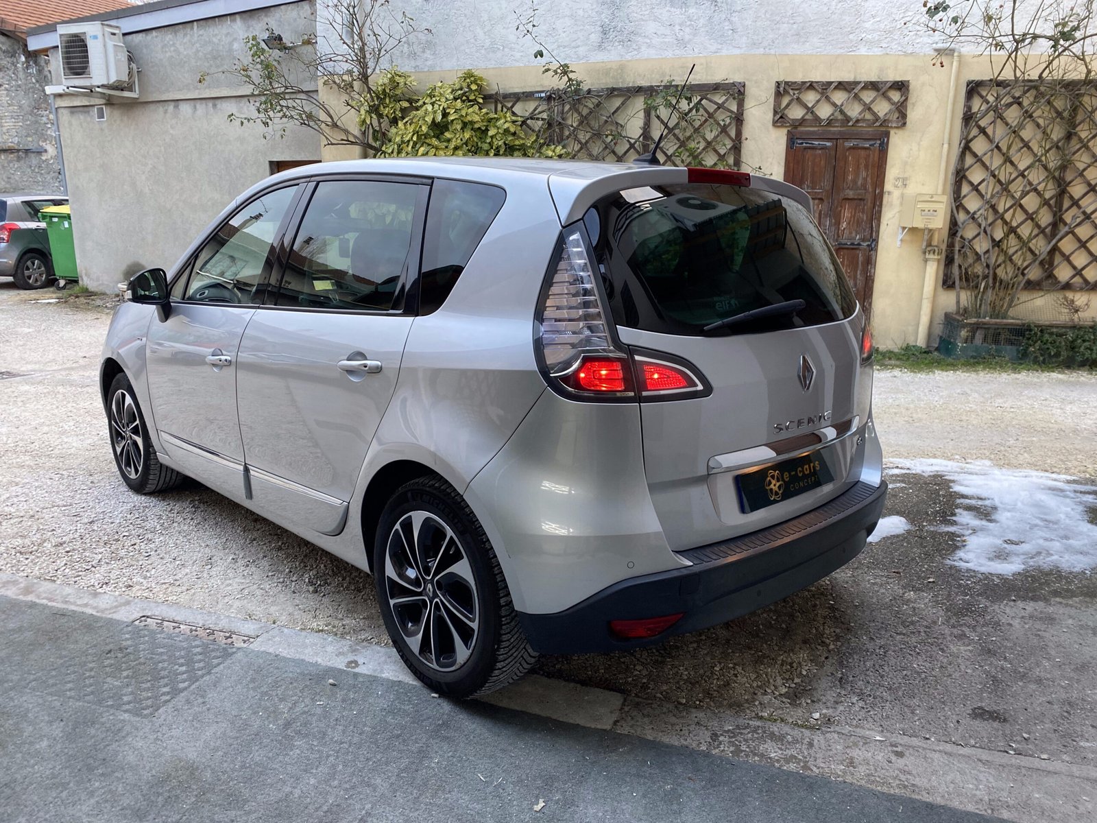 Renault Scenic 3 Phase 2 1.6 Dci 130 CH edition BOSE