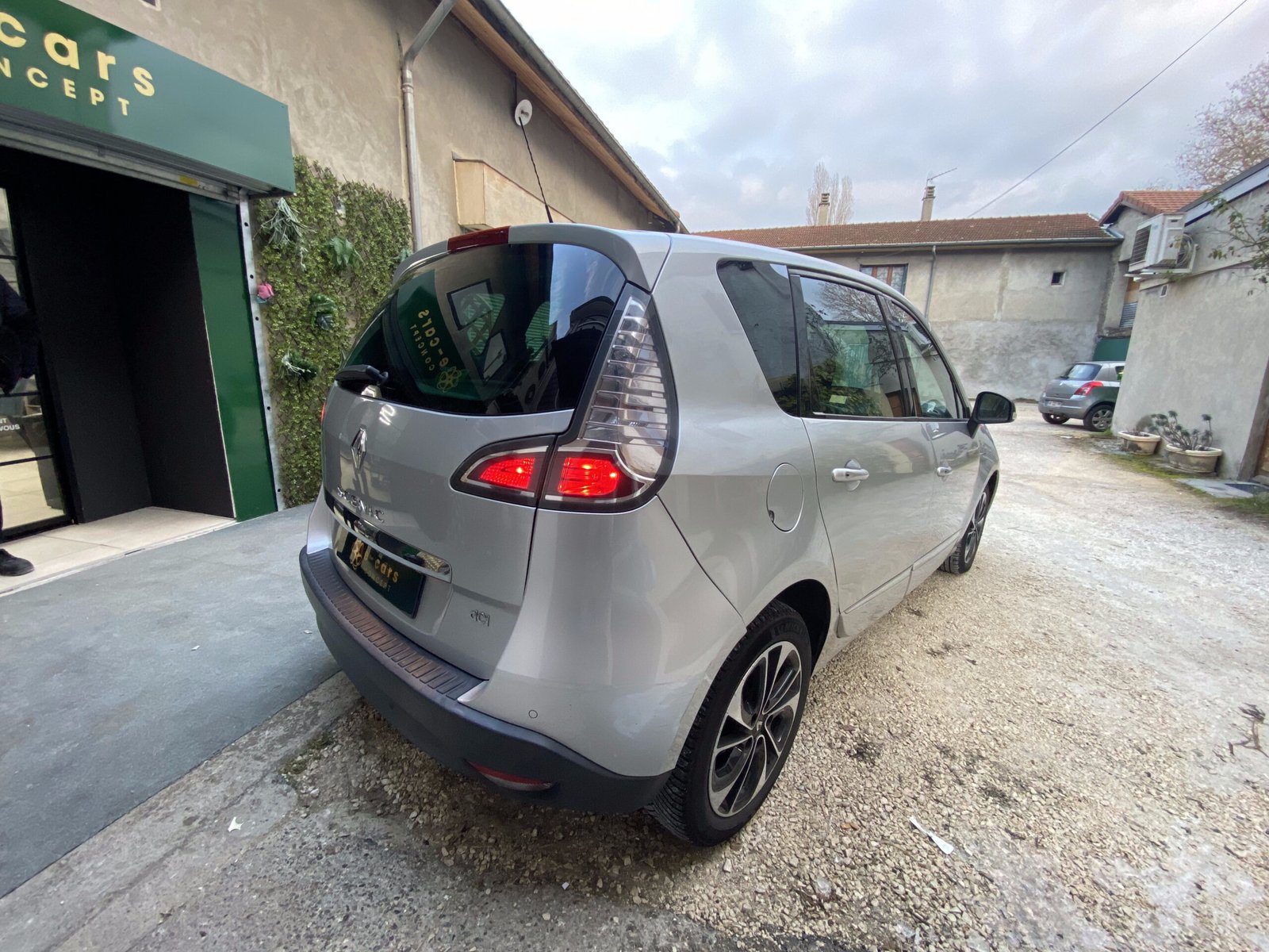 Renault Scenic 3 Phase 2 1.6 Dci 130 CH edition BOSE